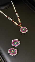 009 | FLOWER & SILVER & RED