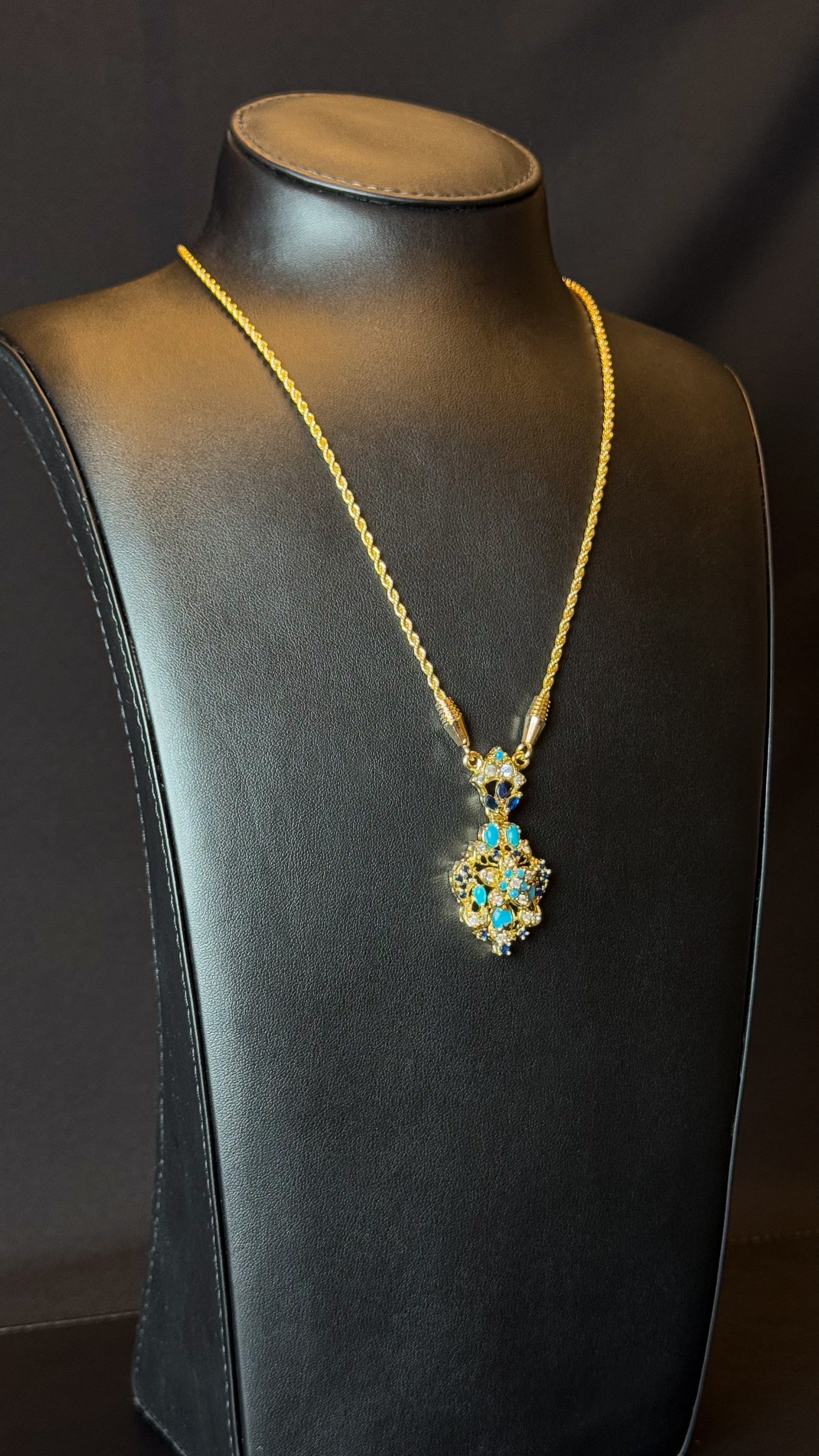 NO.015 | TUR & GOLDEN