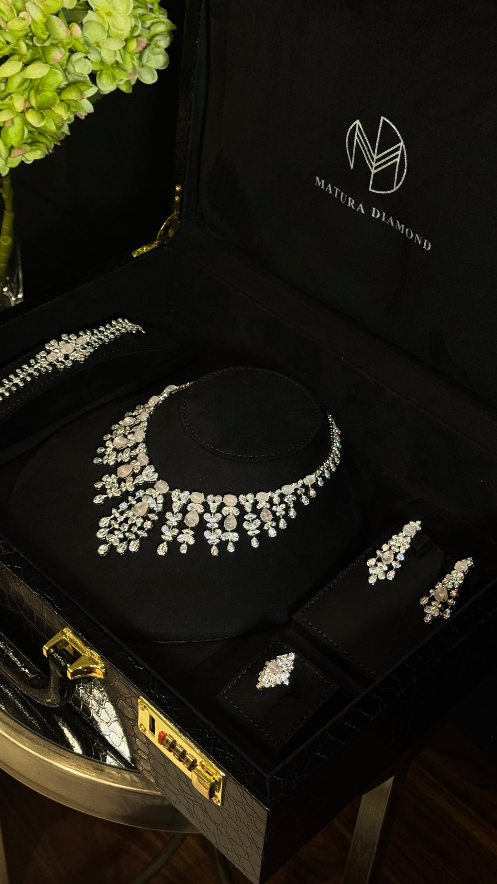 ZAKHER | ROZE QUARTZ & PINK