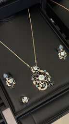 NO.041 | BLUE & GOLDEN