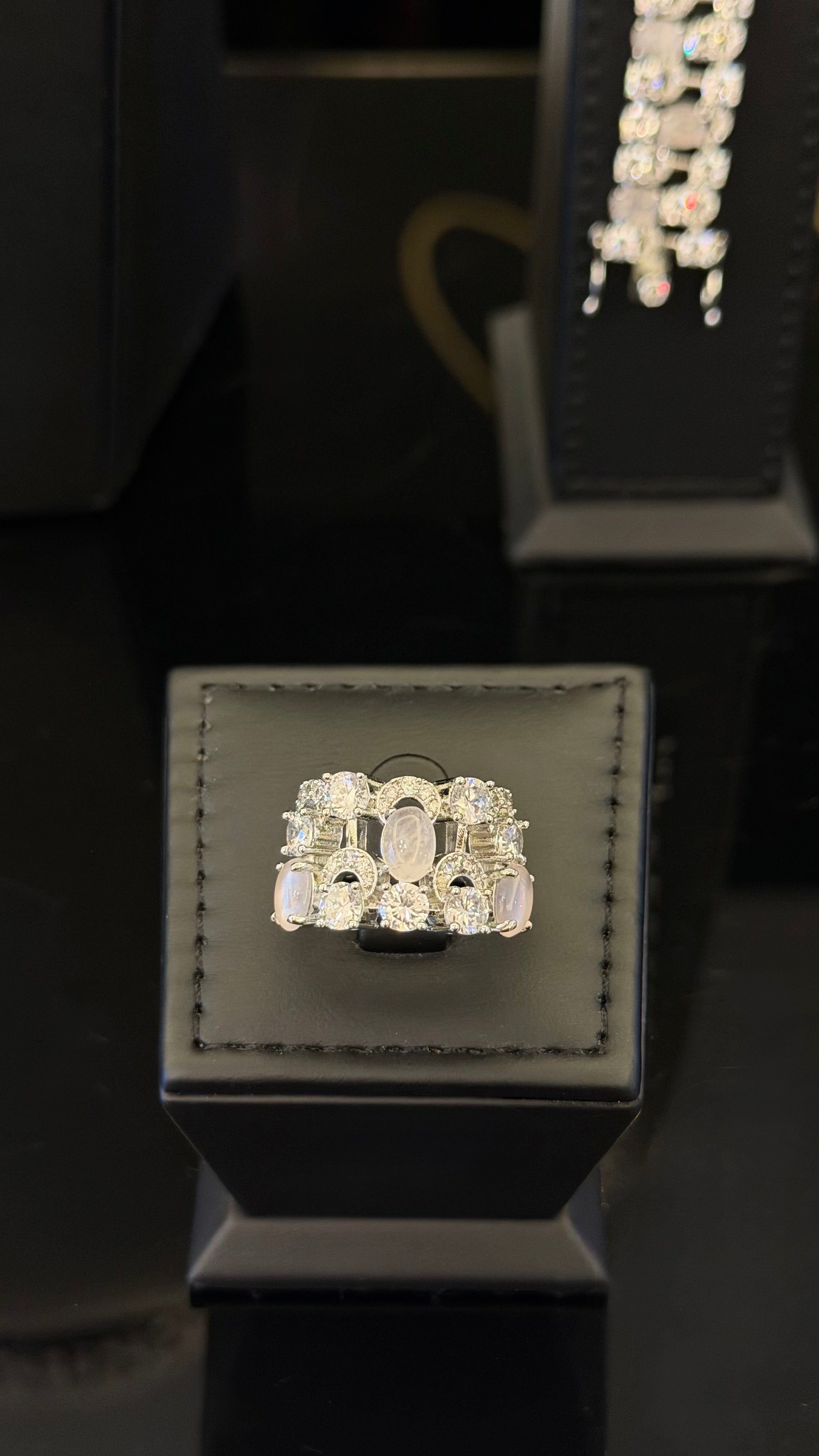 ALNOUF | ROZE QUARTZ & PINK