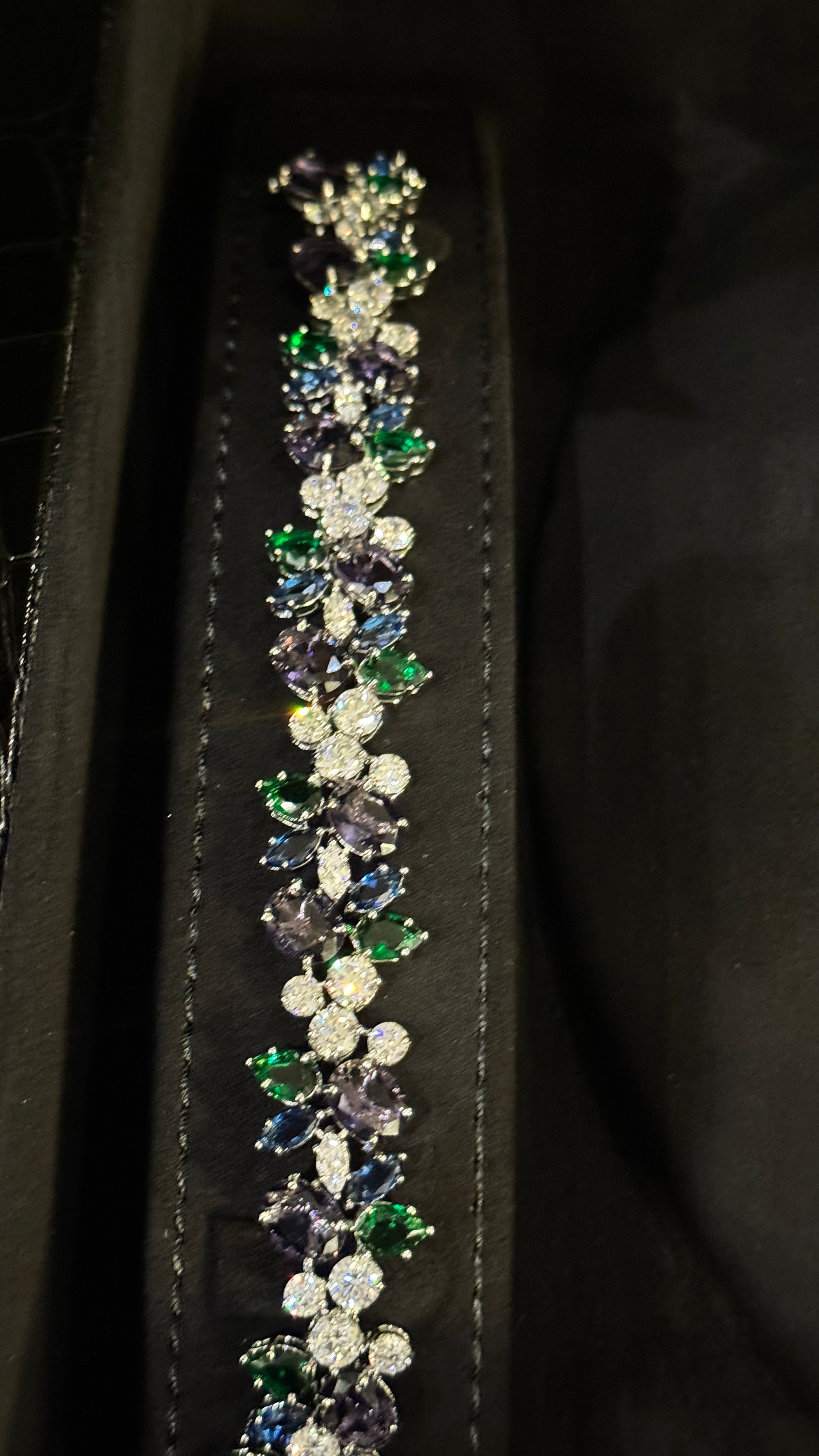 ALMUTAINA | PURPLE & COLORED