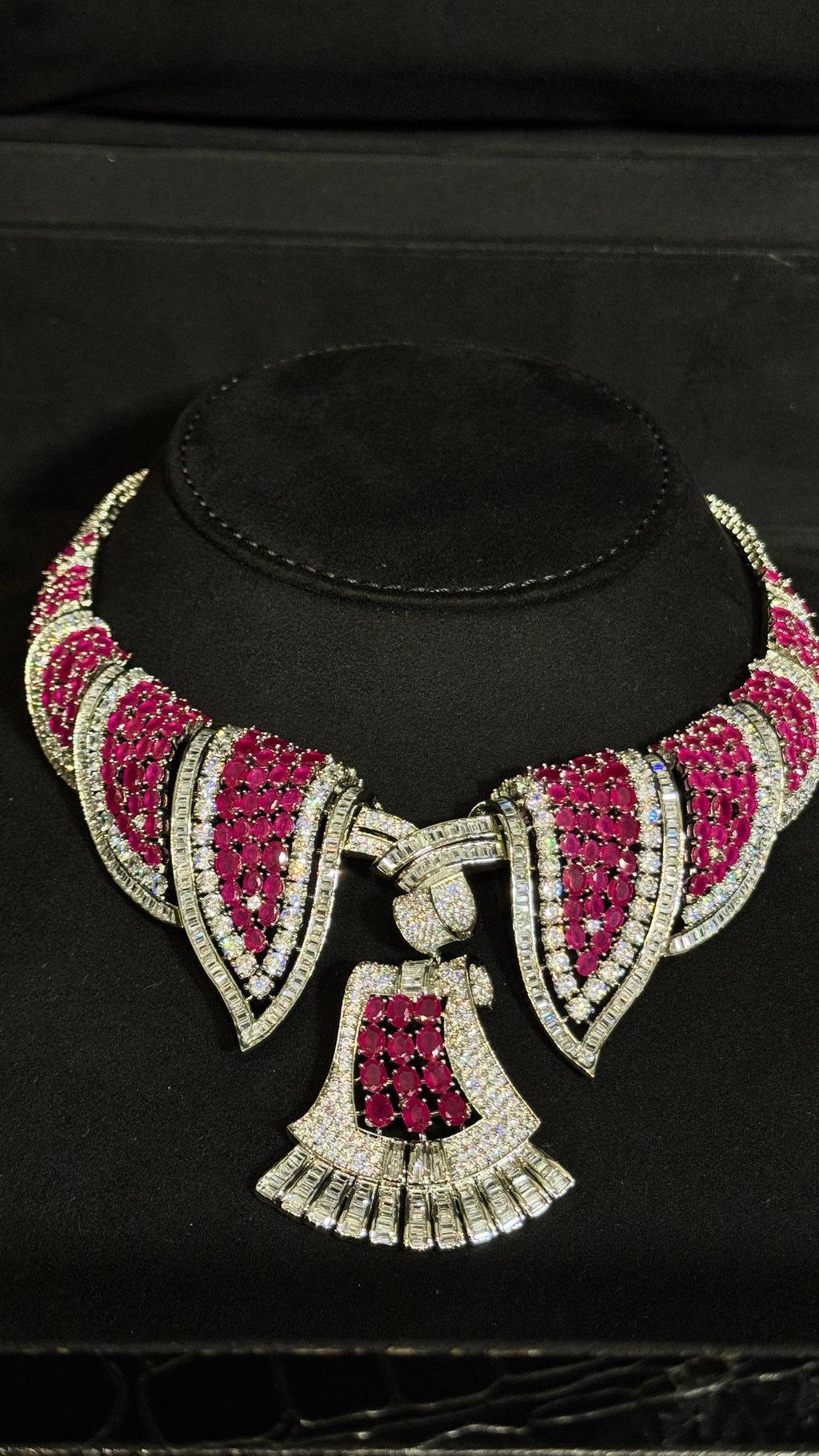 ALSUWEHAT | RED & RUBY