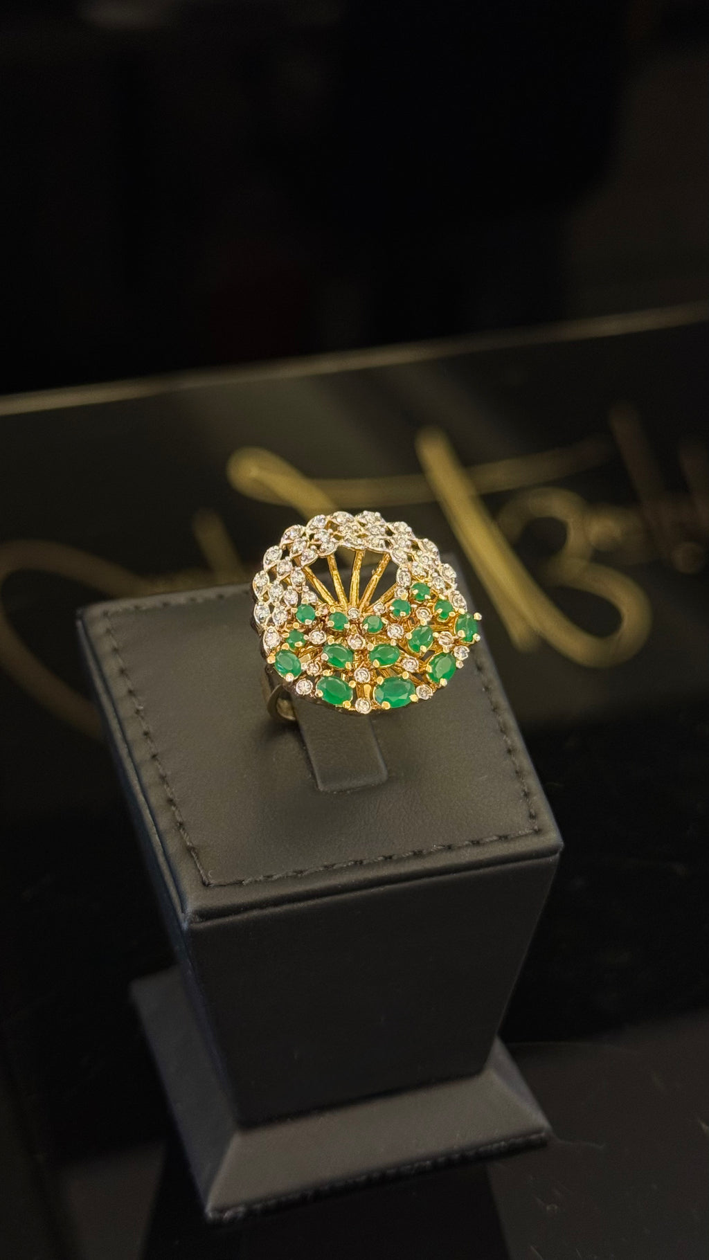 GREEN 003 | SILVER & GOLDEN