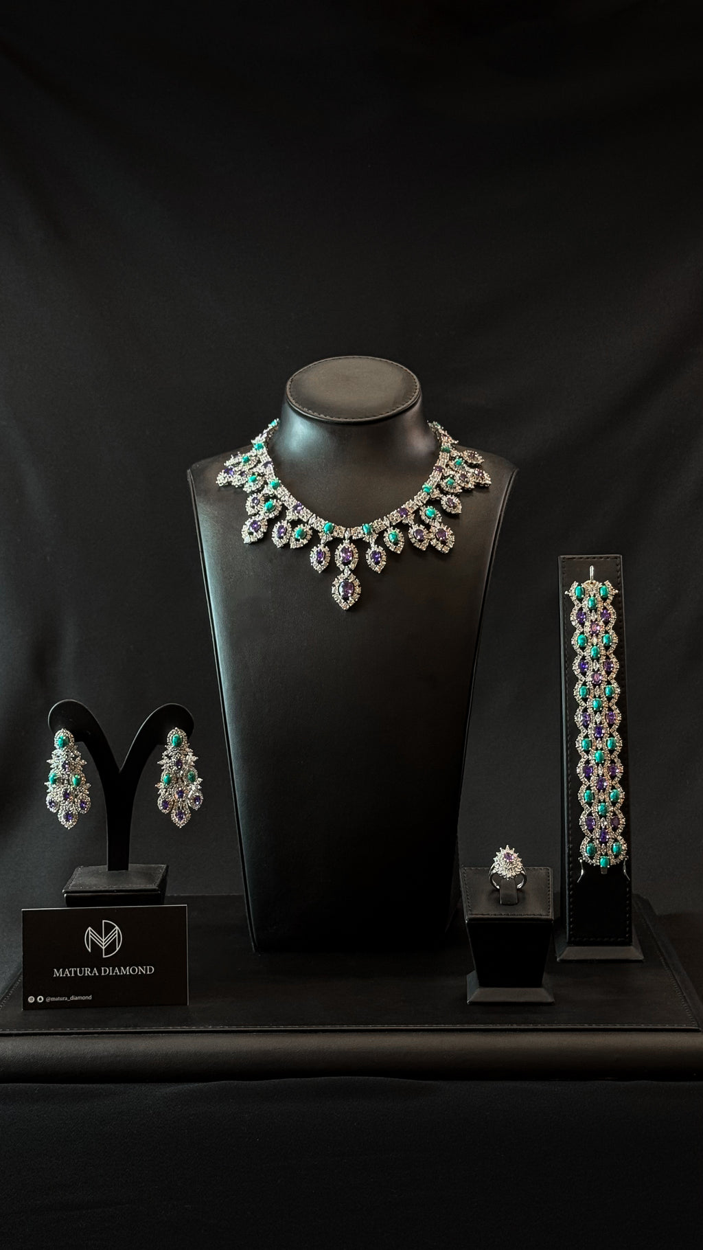 ALRAFAA | PURPLE & TURQUOISE