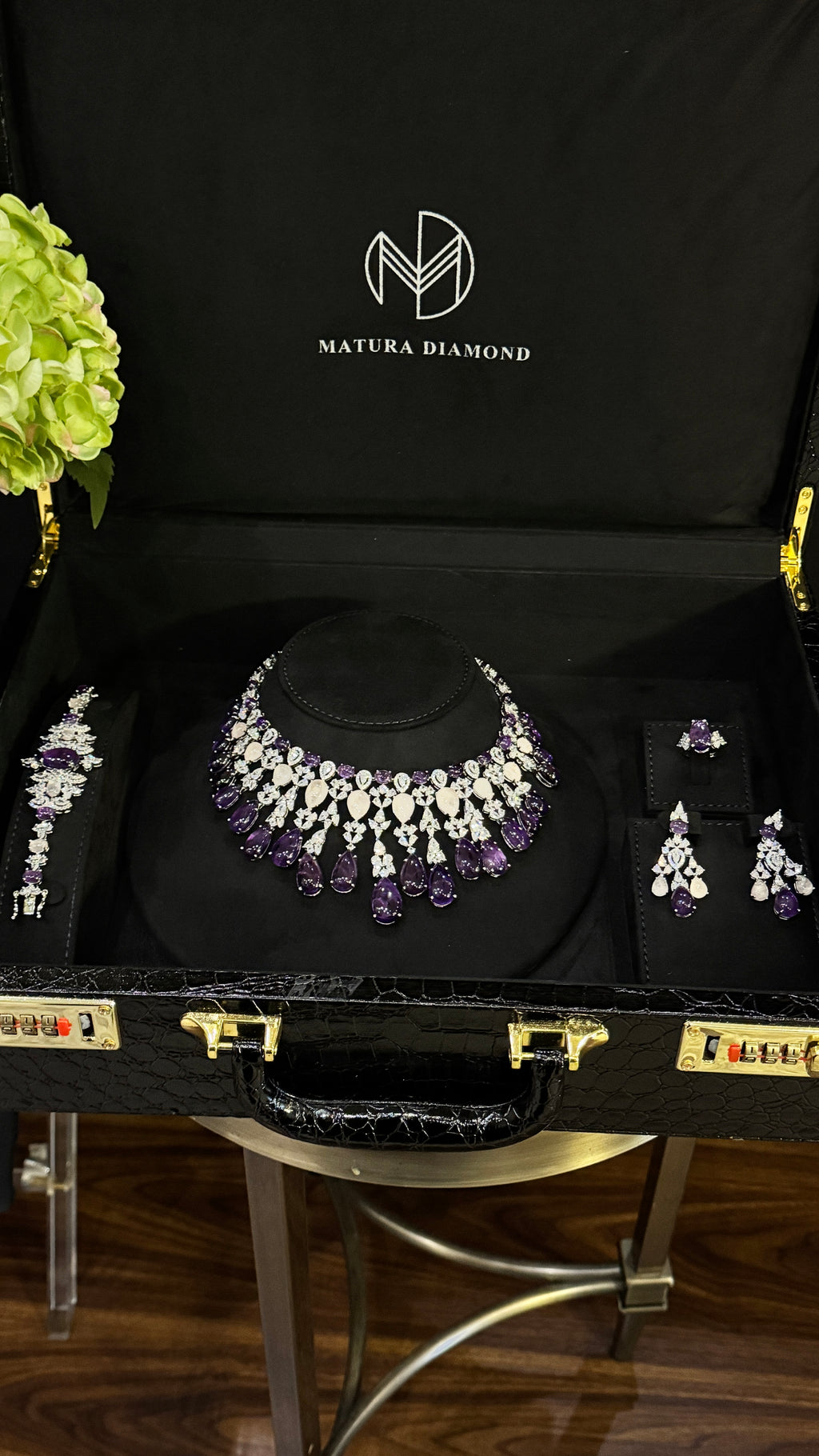 DEIRA | PURPLE & PINK