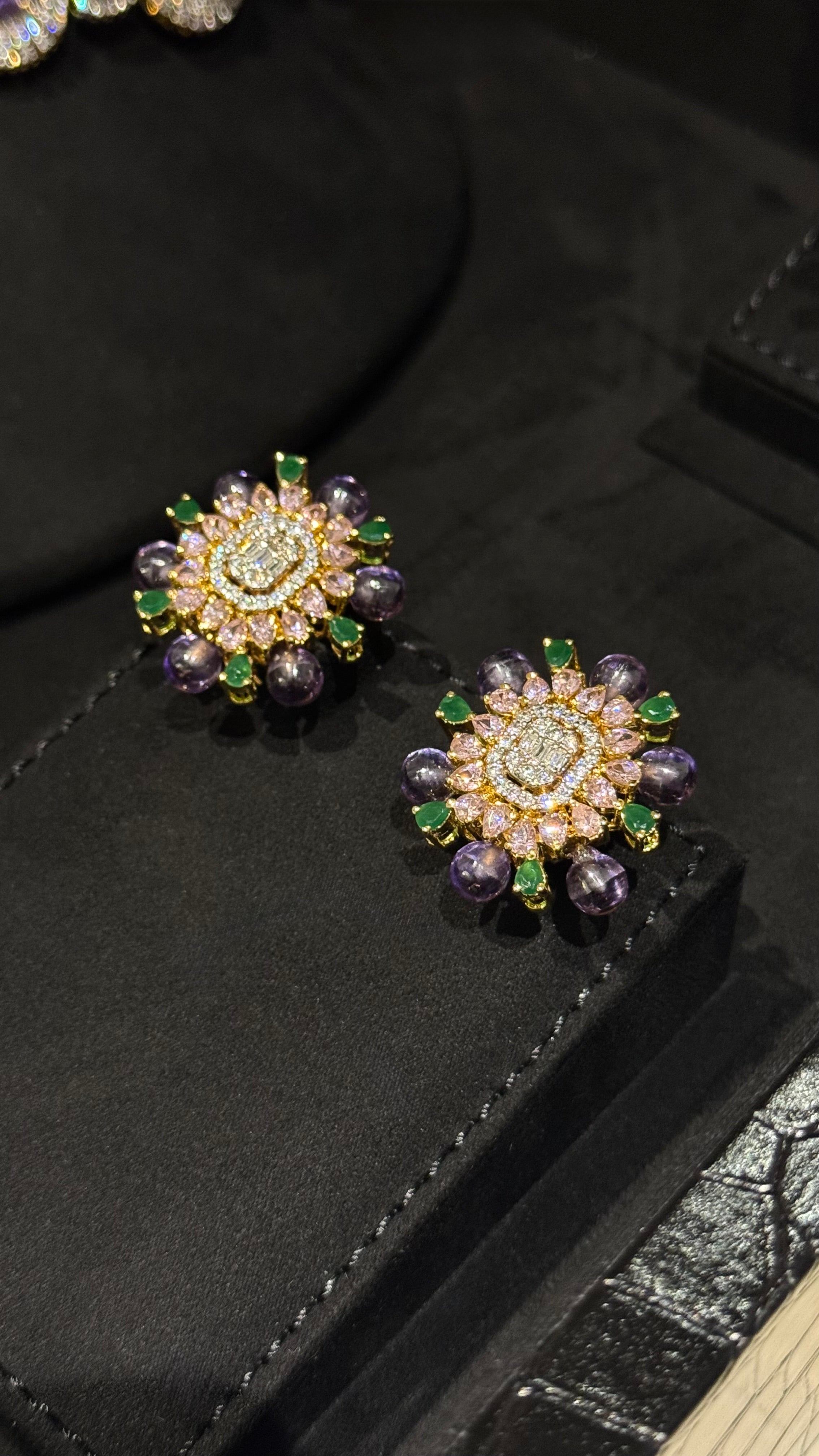 008 | PURPLE & SILVER & GOLDEN