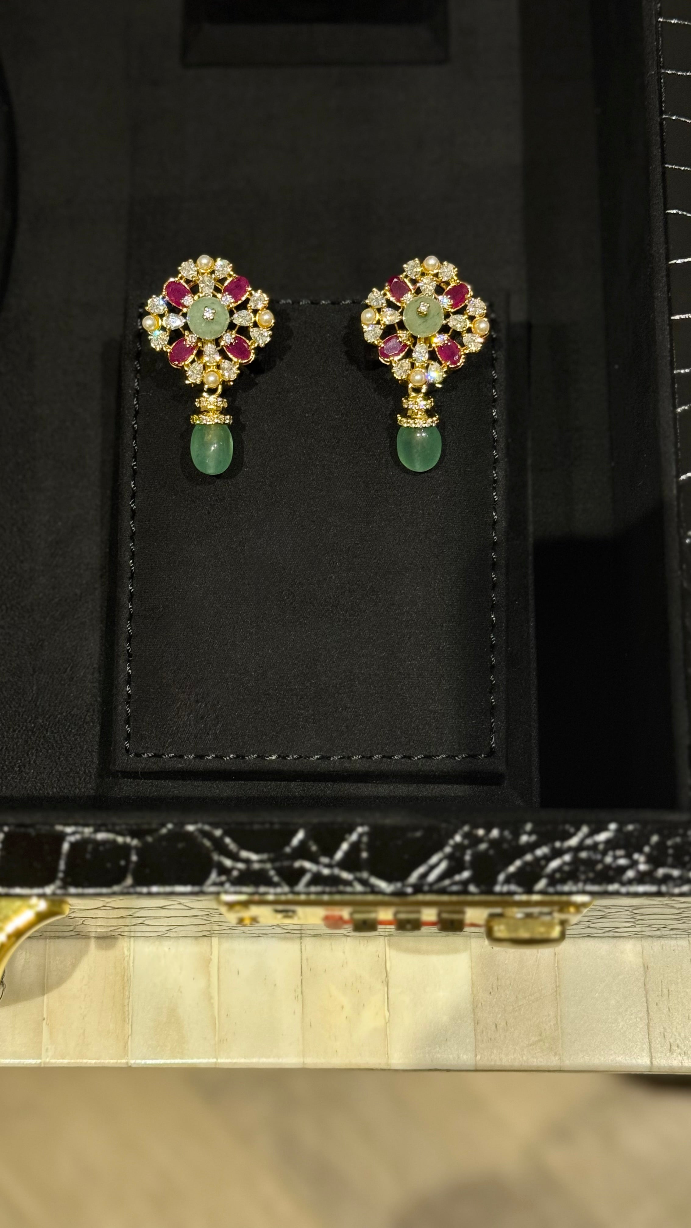 037 | SILVER & COLORED