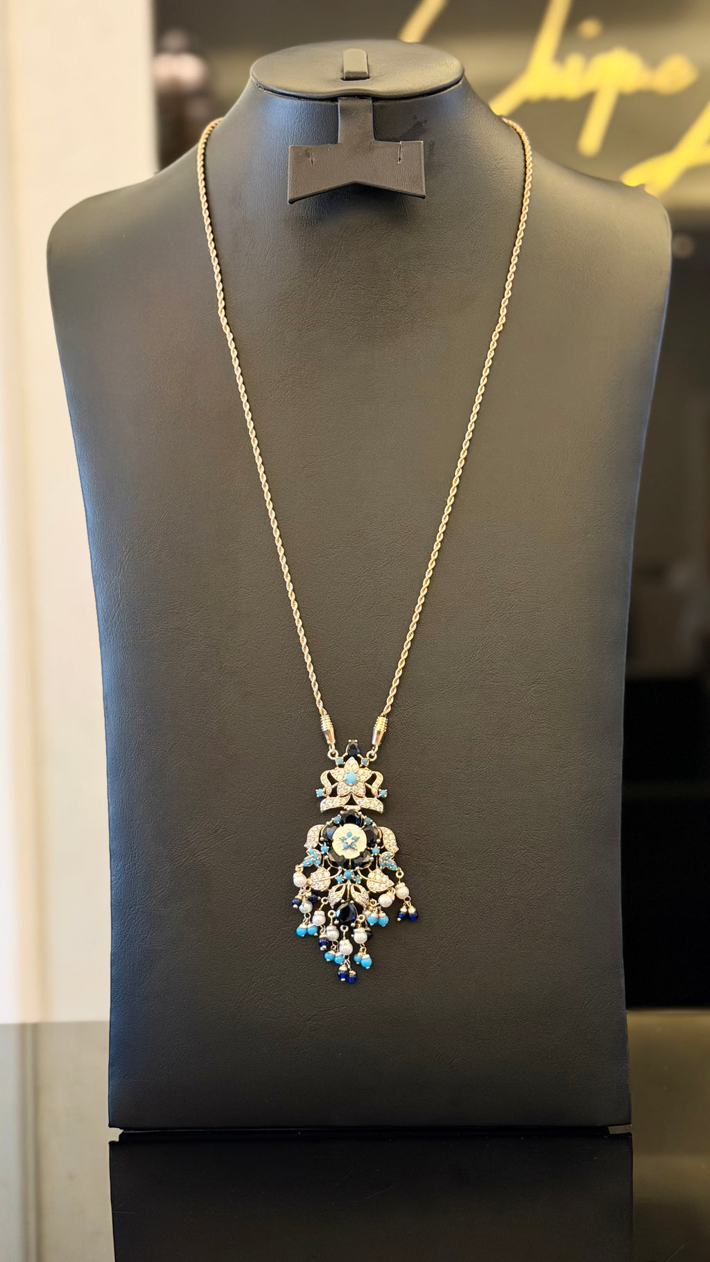 NO.080 | BLUE & TUR