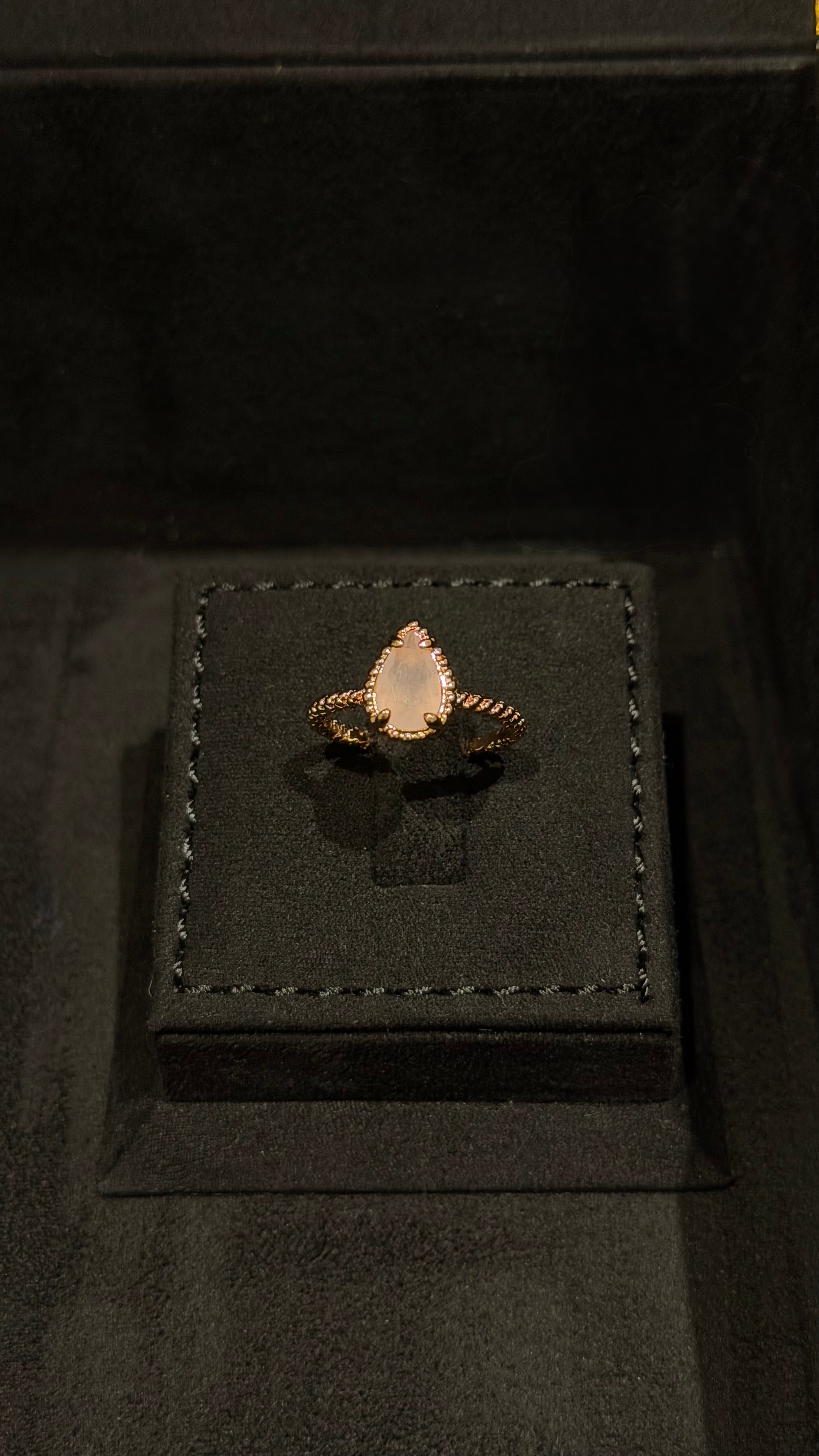 BUSHRA | PINK & R.GOLDEN