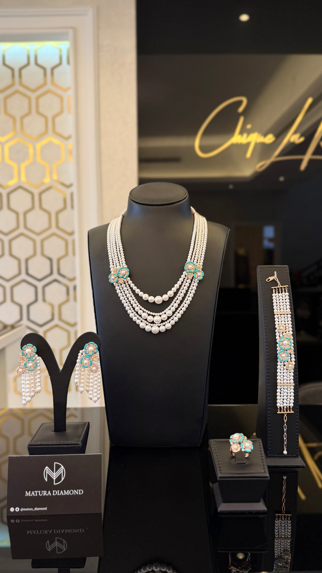 PEARLS-013 | TURQUOISE