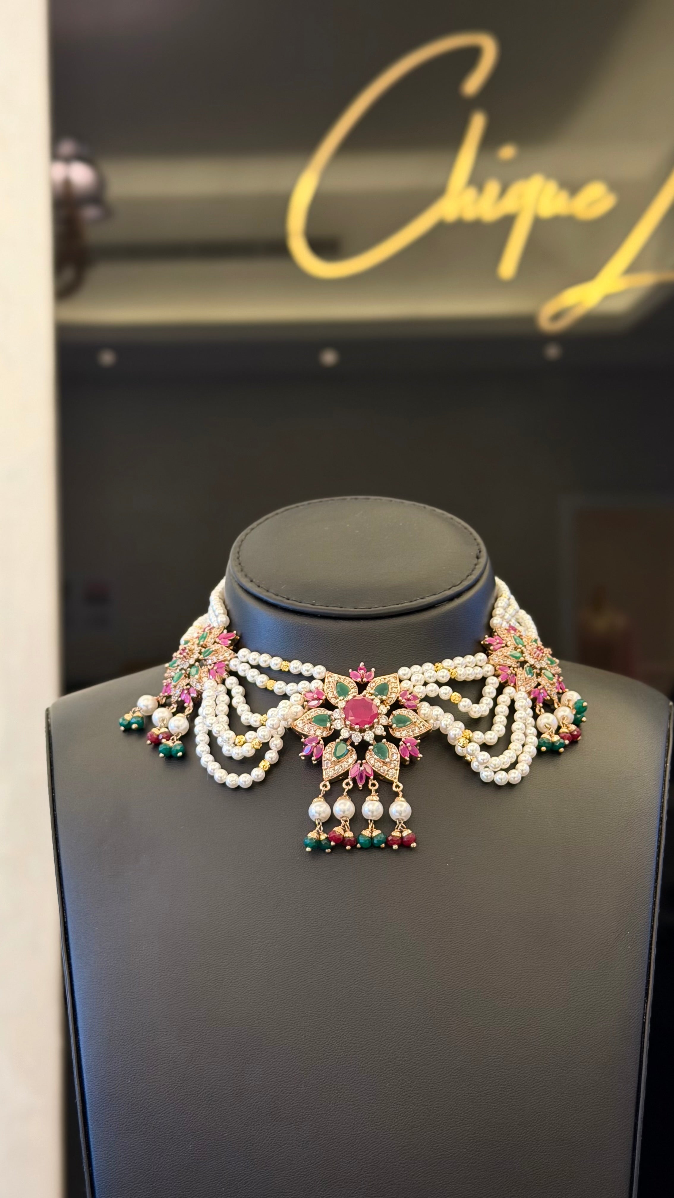 NO.076 | FLOWERS & PEARLS