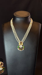 010 | PEARLS & SILVER & BROWN