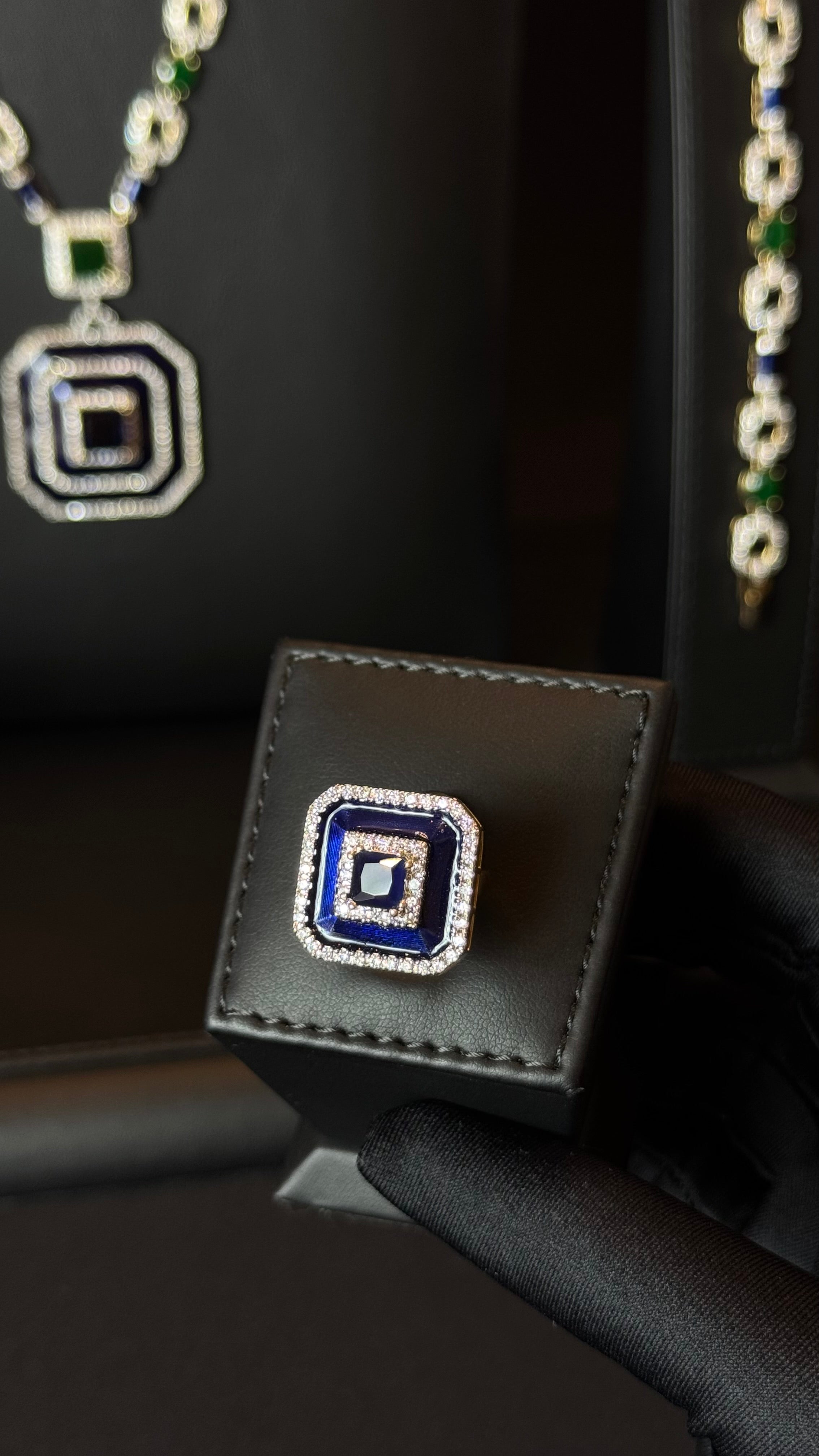 JULFAR | DARK BLUE & GOLDEN