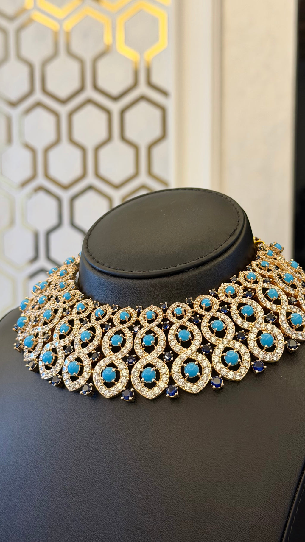 NO.078 | BLUE & TUR & CHOKER