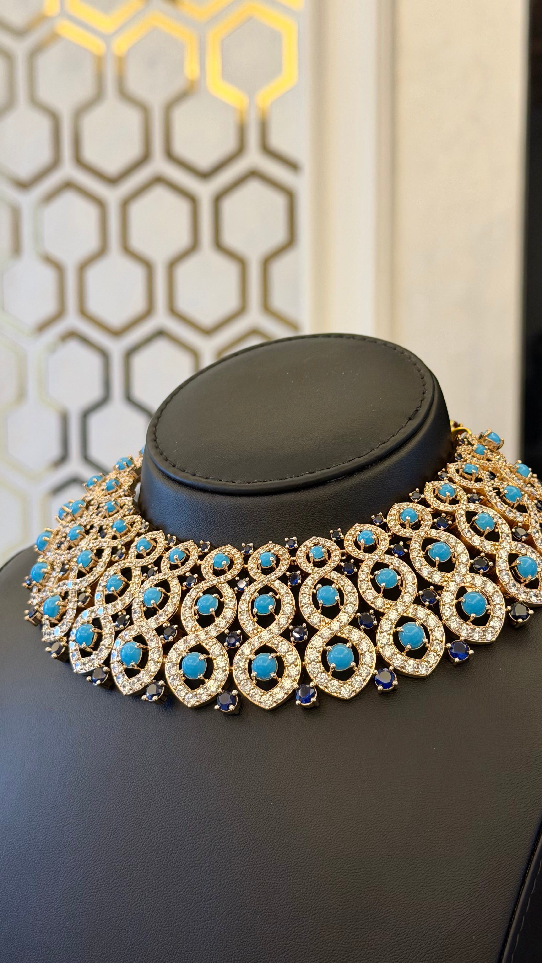 NO.078 | BLUE & TUR & CHOKER