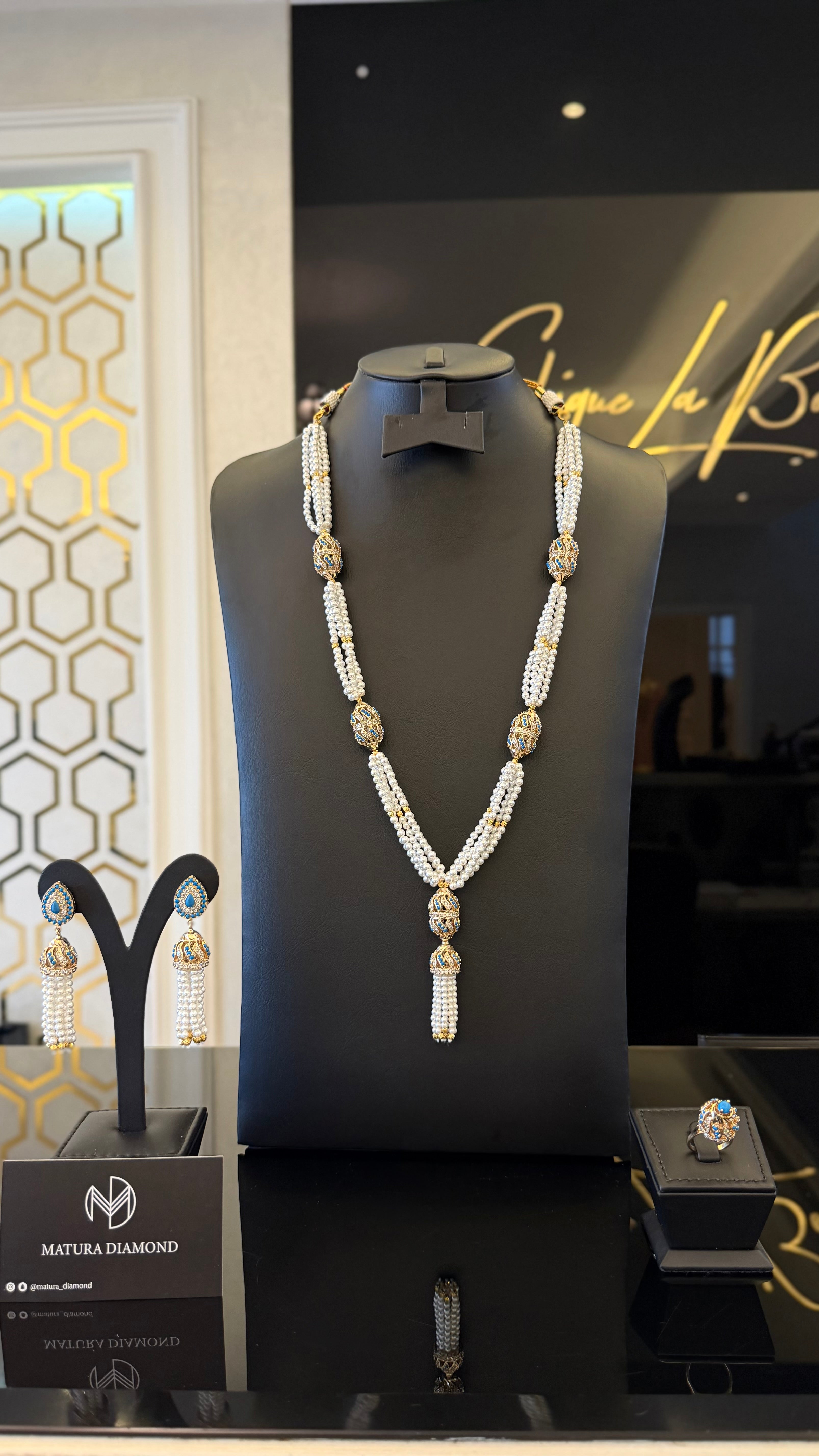 MASFOUT | TURQUOISE
