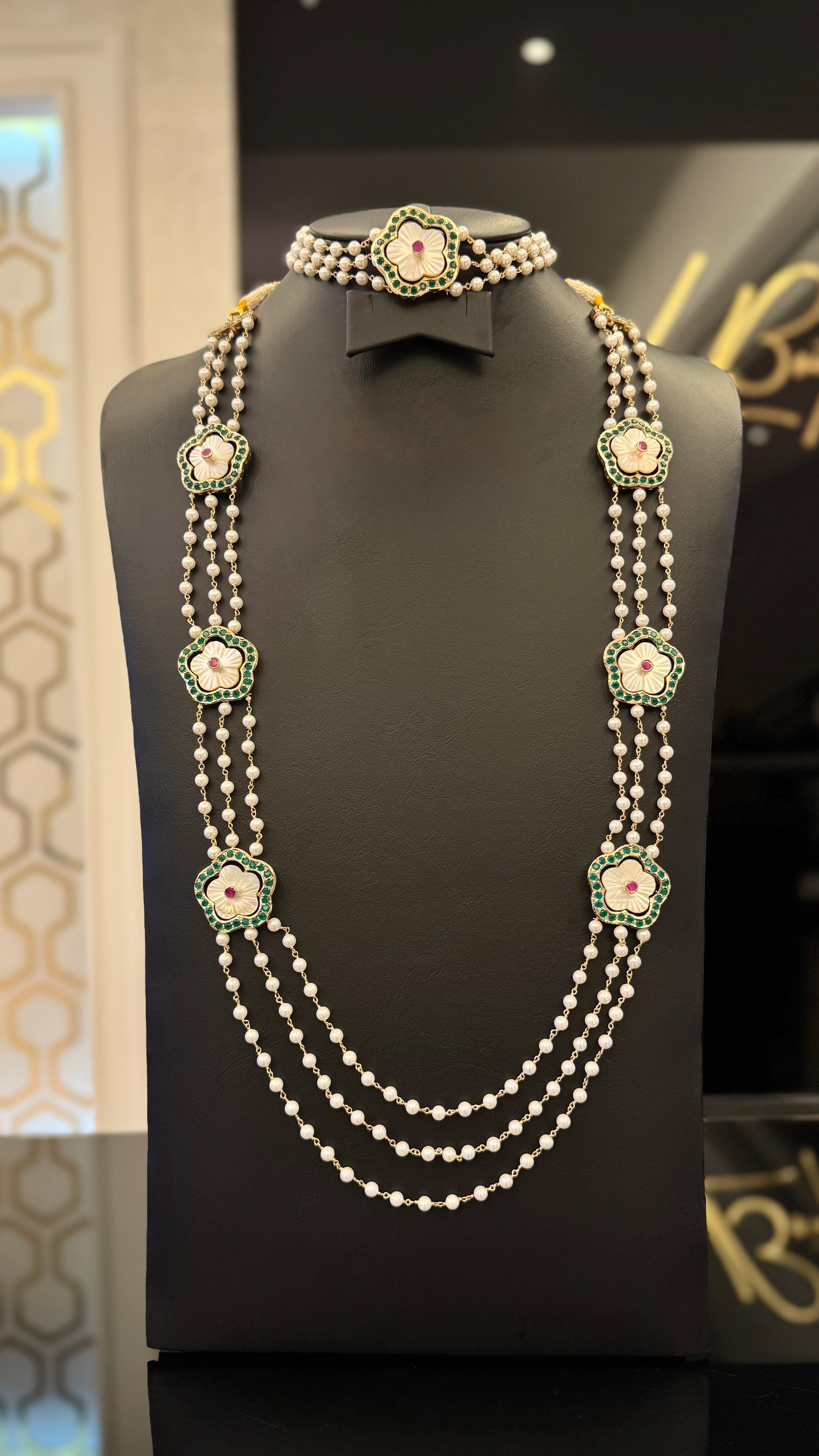 NO.030 | PEARLS & GOLDEN