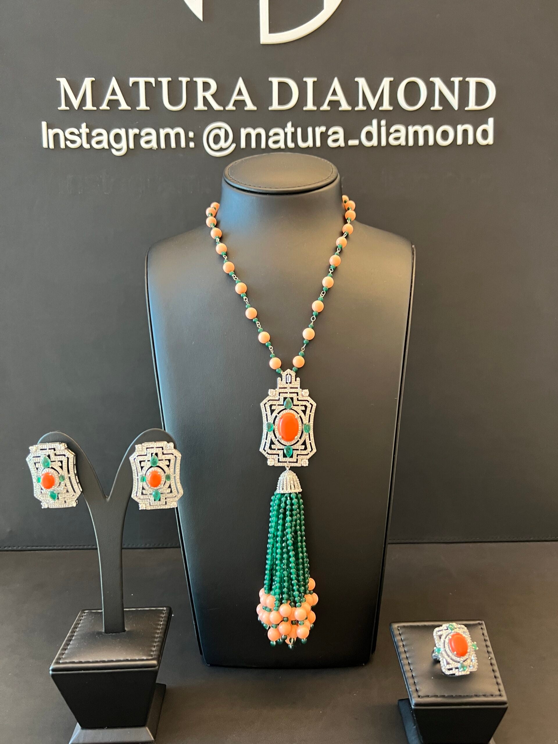 ALTOWAYYA | ORANGE & GREEN