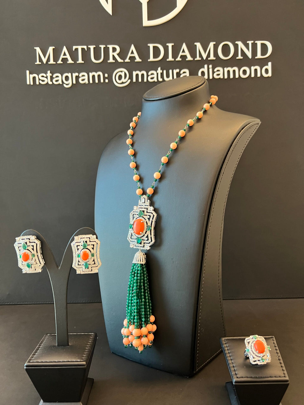 ALTOWAYYA | ORANGE & GREEN