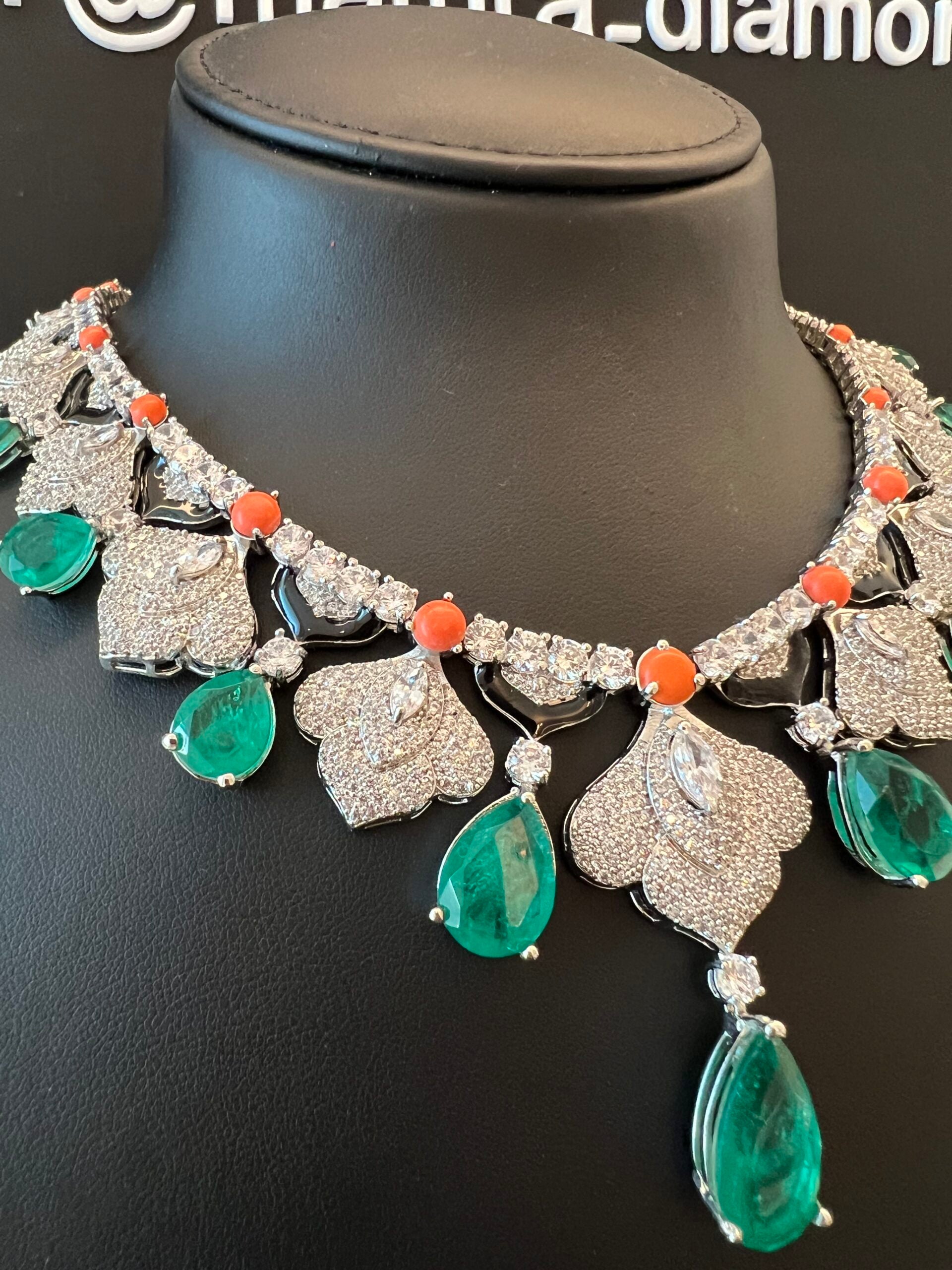 RAWAN | GREEN & ORANGE