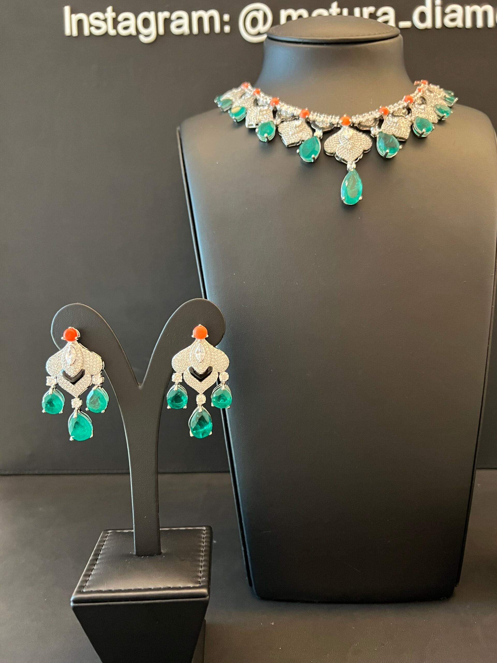 RAWAN | GREEN & ORANGE