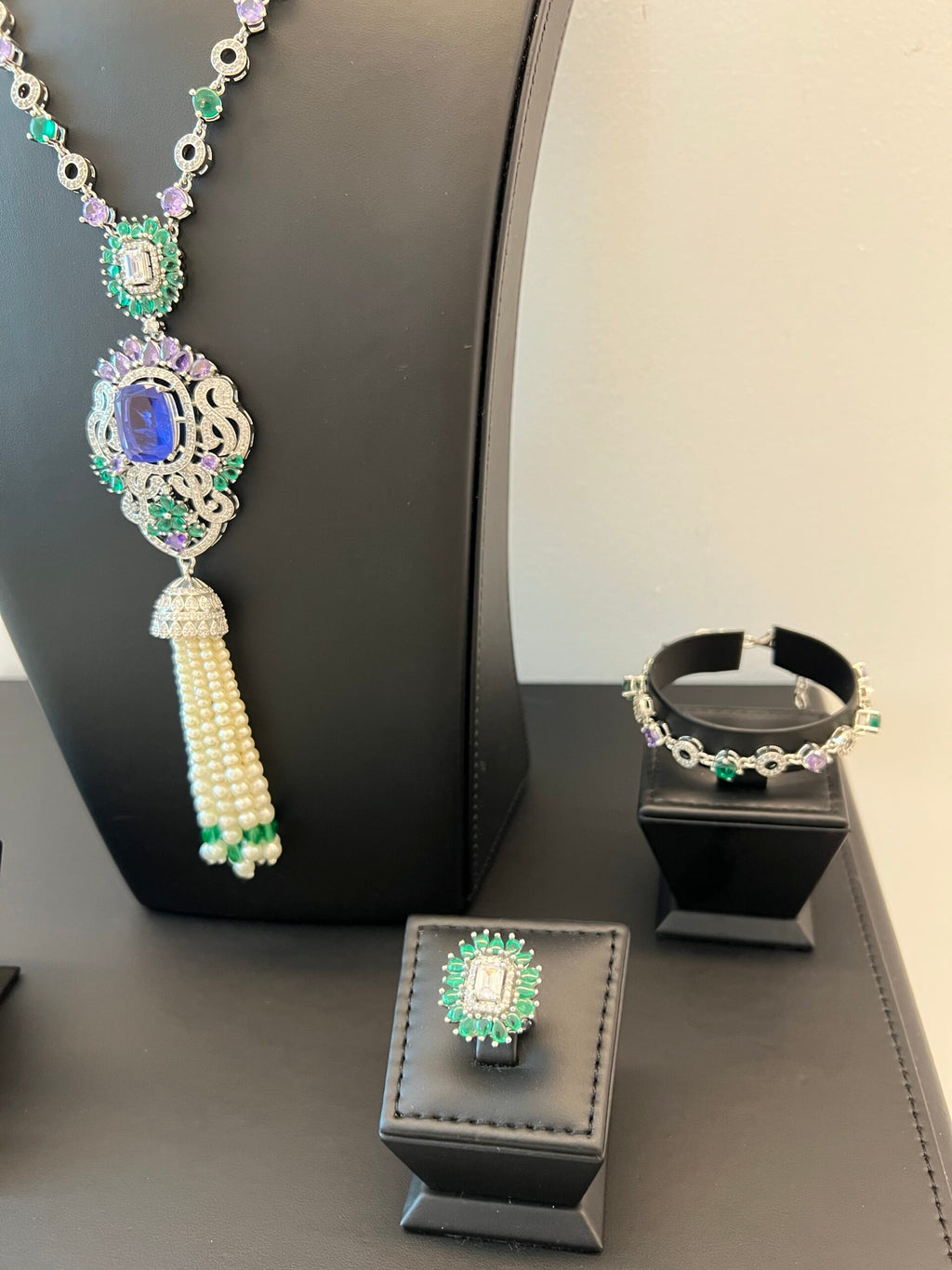 NOJOOD | PURPLE GREEN & PEARLS