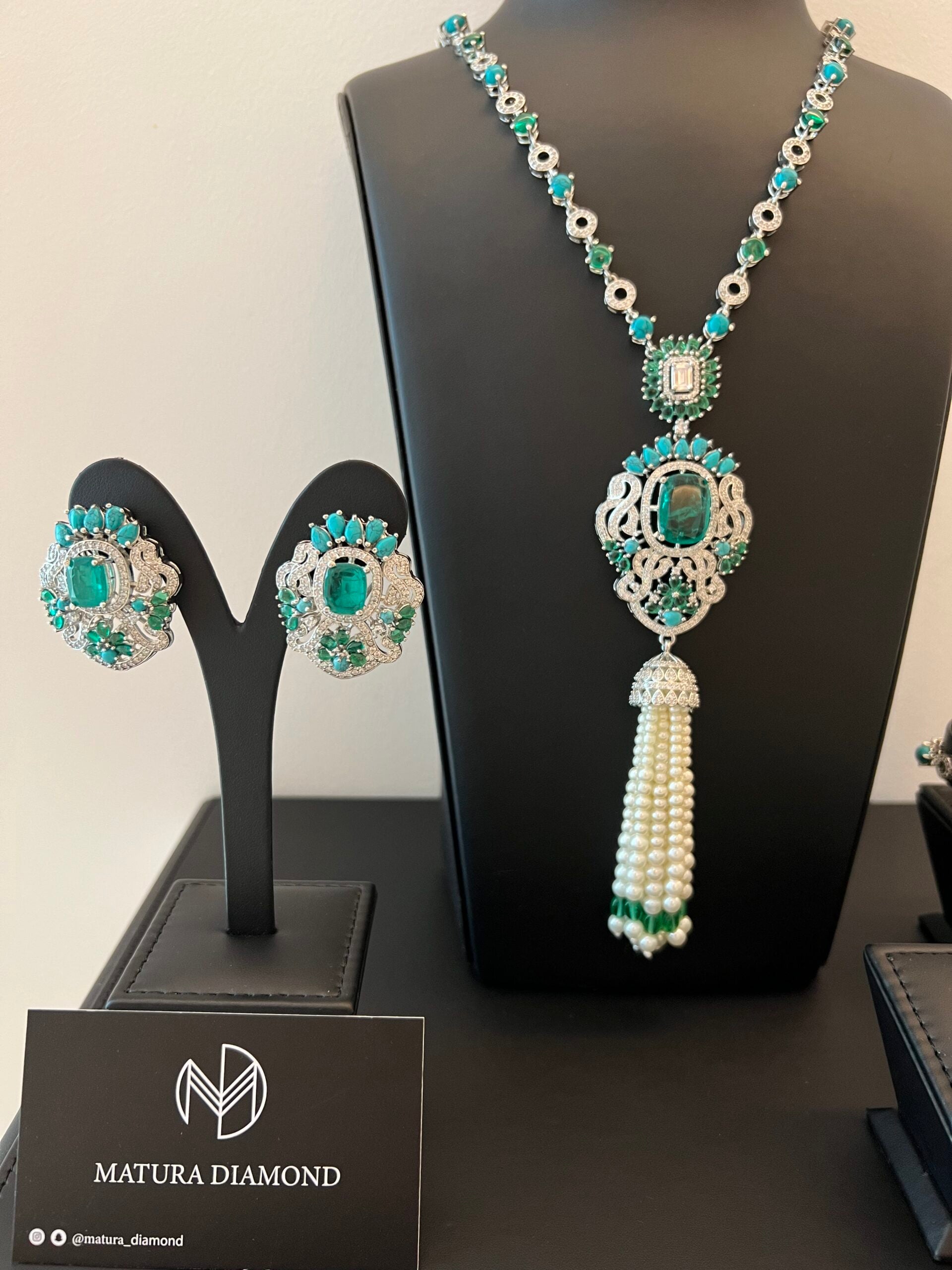 NOJOOD | TURQUOISE GREEN PEARLS