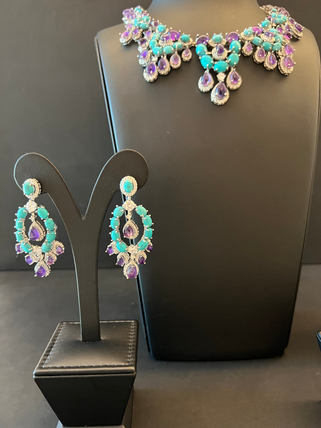 JAWHARA | PURPLE & TURQUOISE