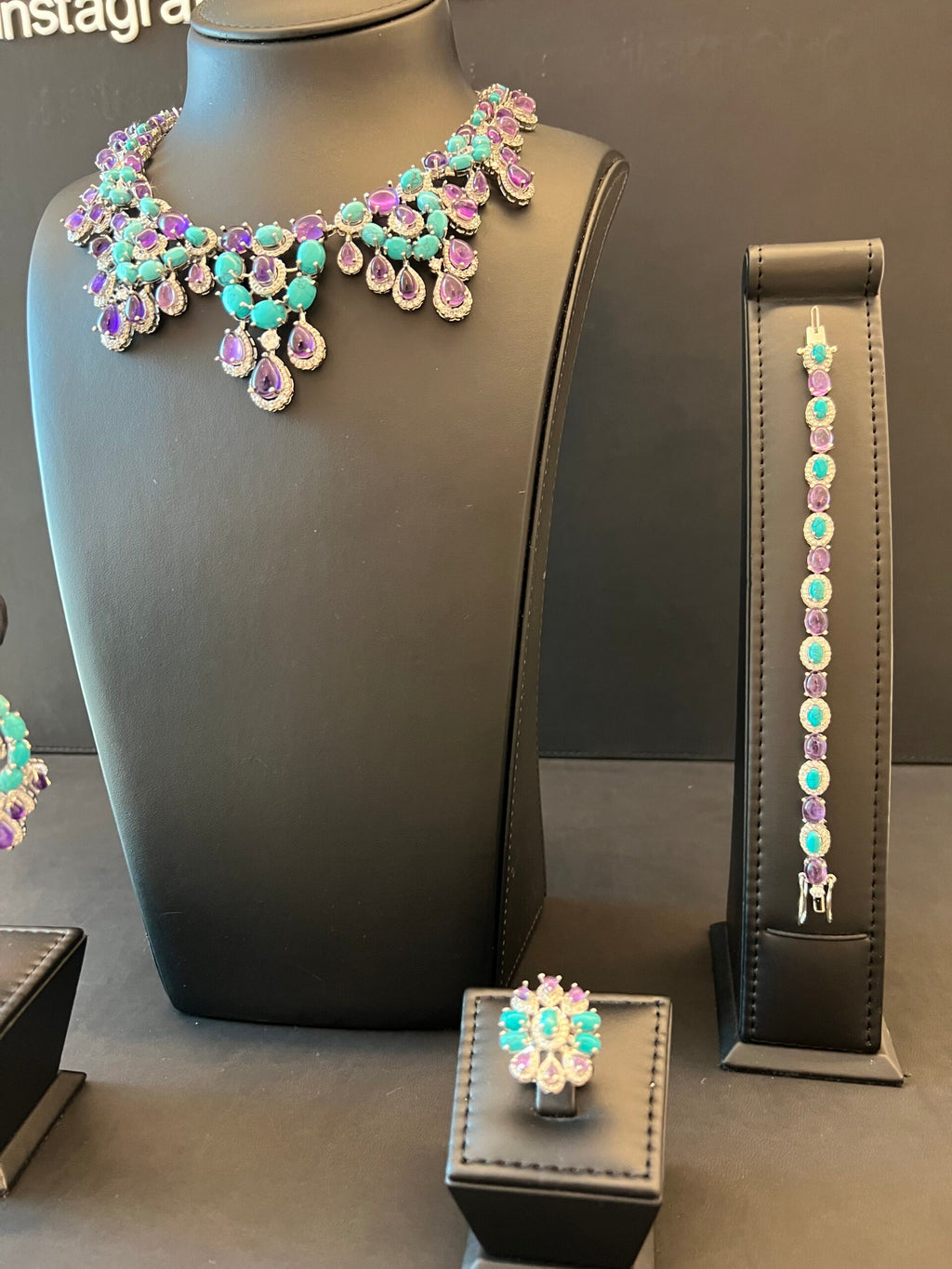 JAWHARA | PURPLE & TURQUOISE