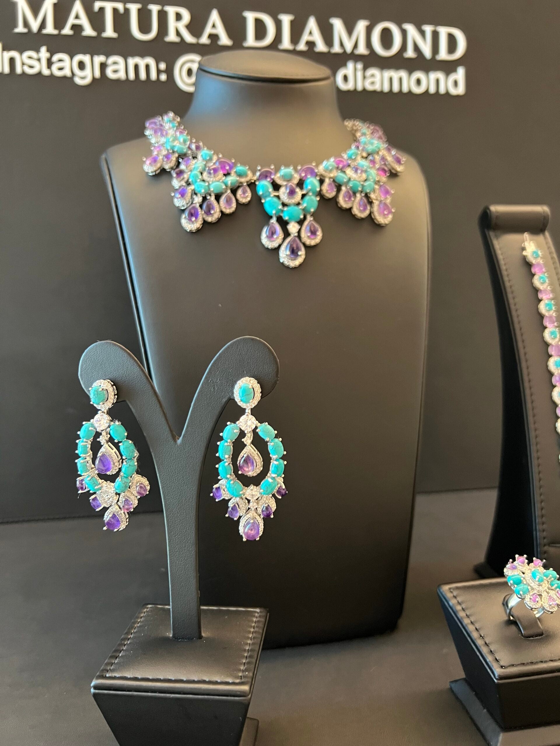 JAWHARA | PURPLE & TURQUOISE