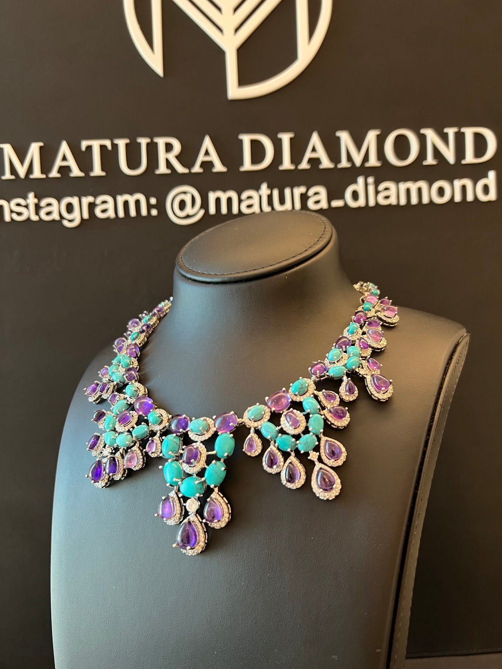 JAWHARA | PURPLE & TURQUOISE