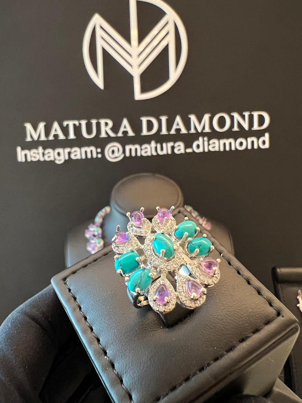 JAWHARA | PURPLE & TURQUOISE