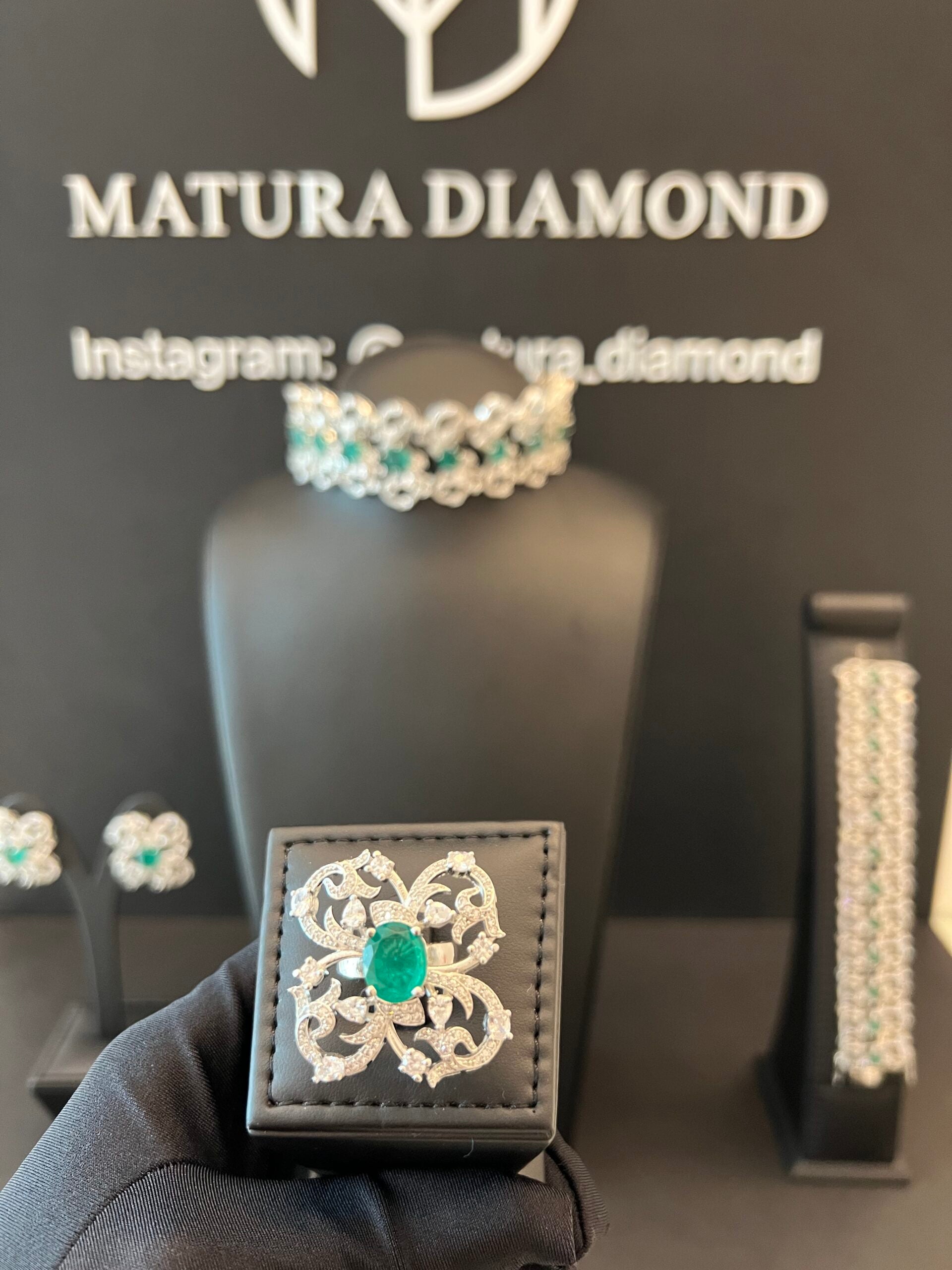 GARAMI CHOKER | GREEN