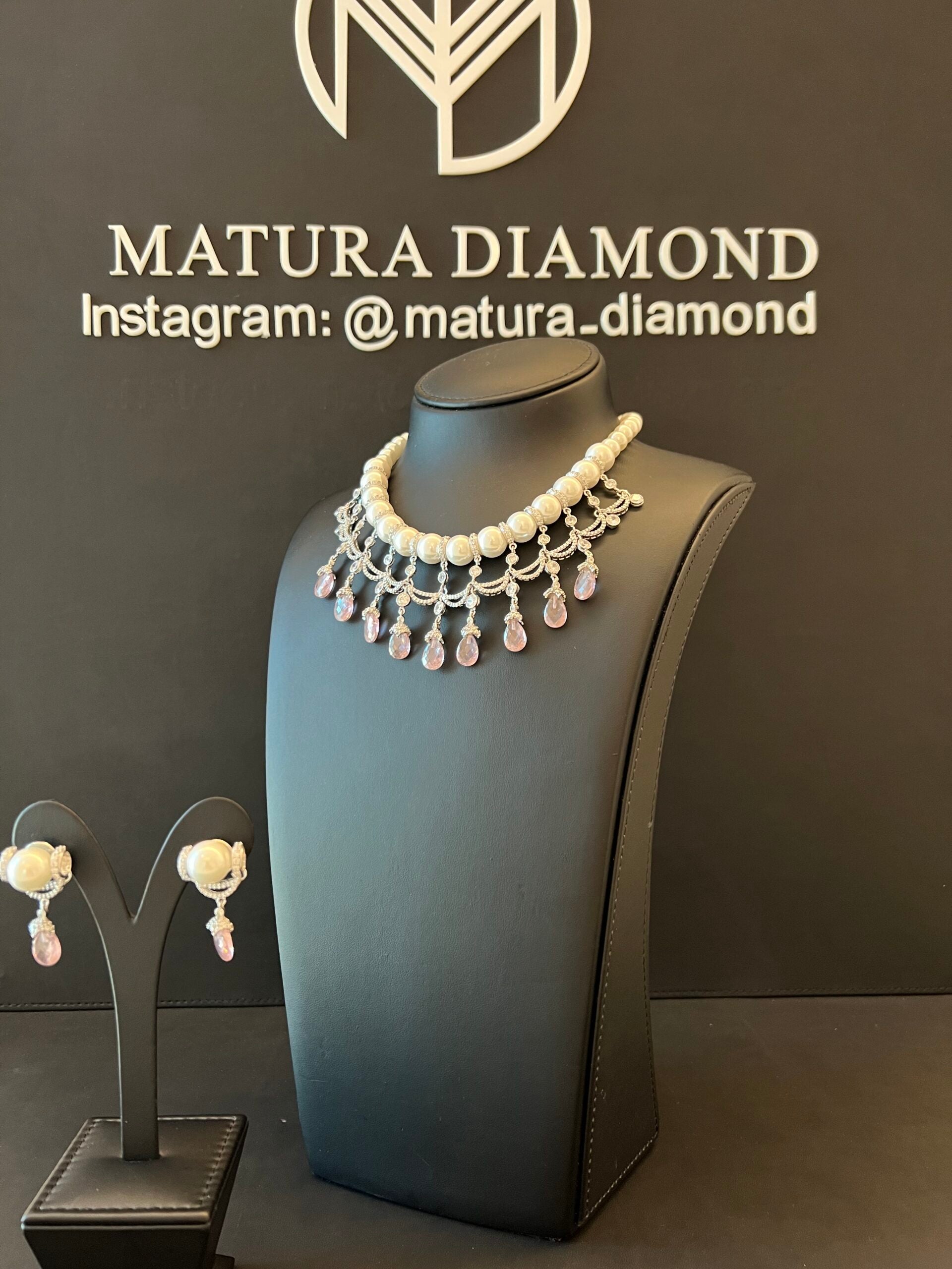 TAYBA | PEARLS & SILVER & PINK