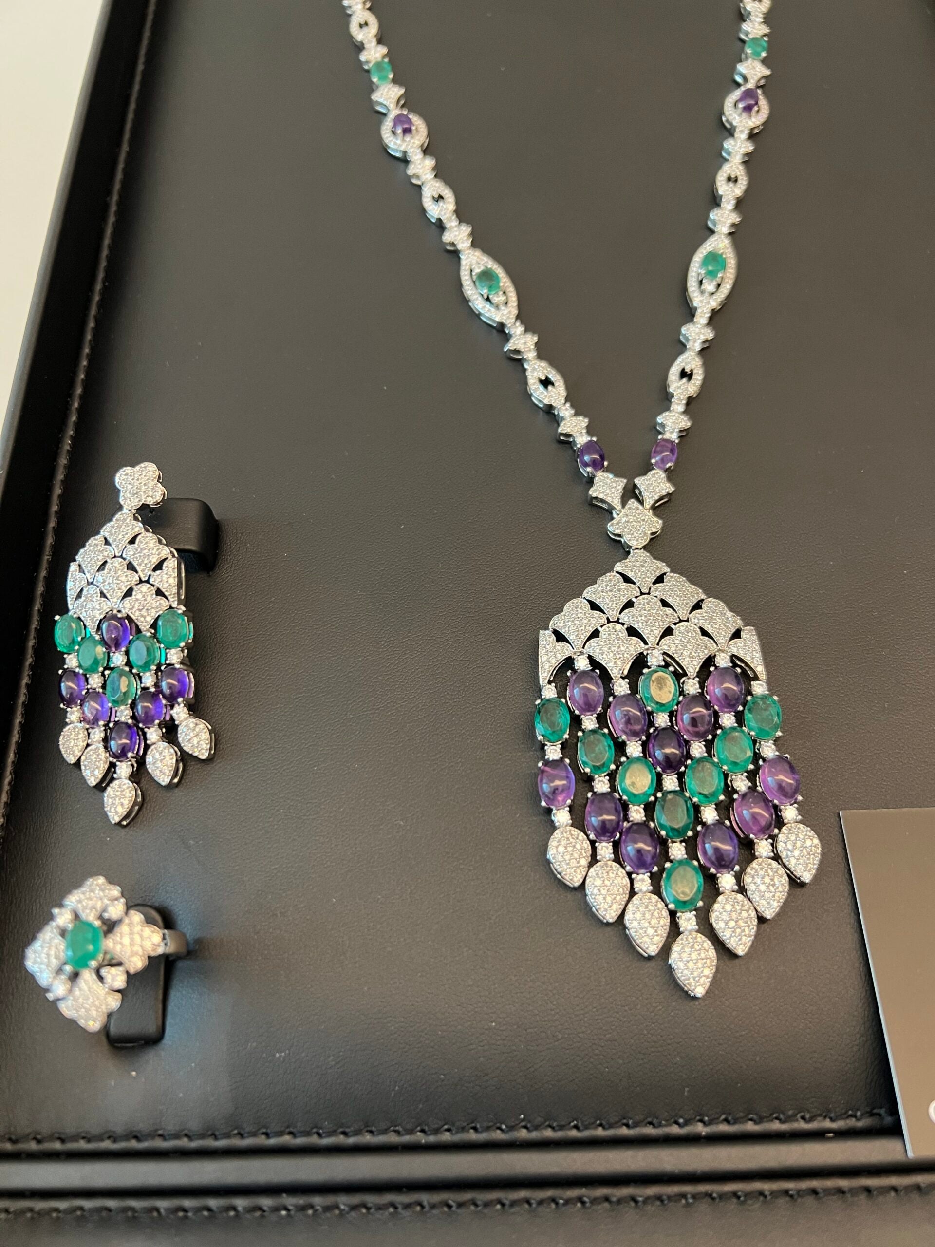 LATIFA | PURPLE & GREEN