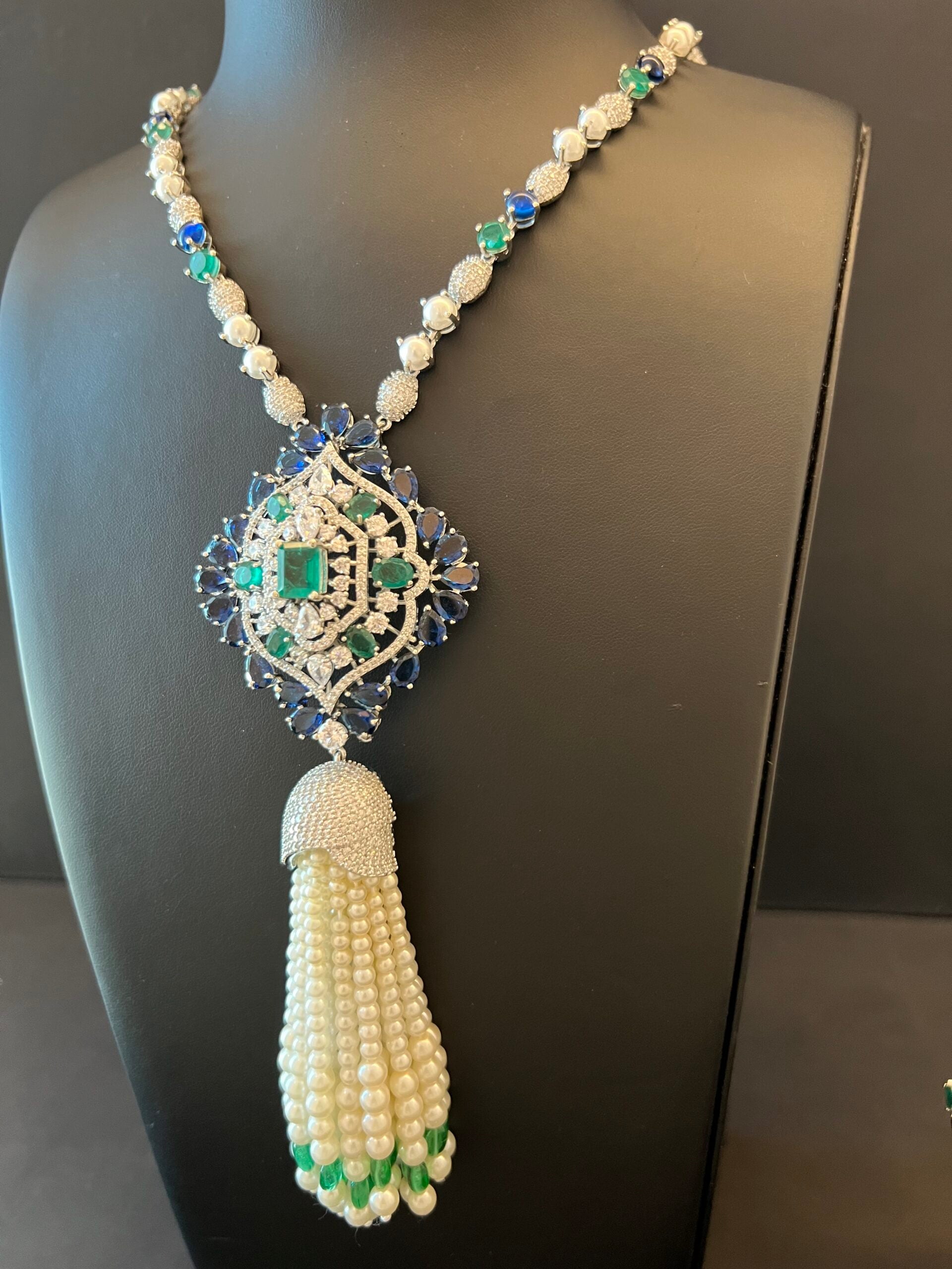 SALWA | PEARLS & BLUE