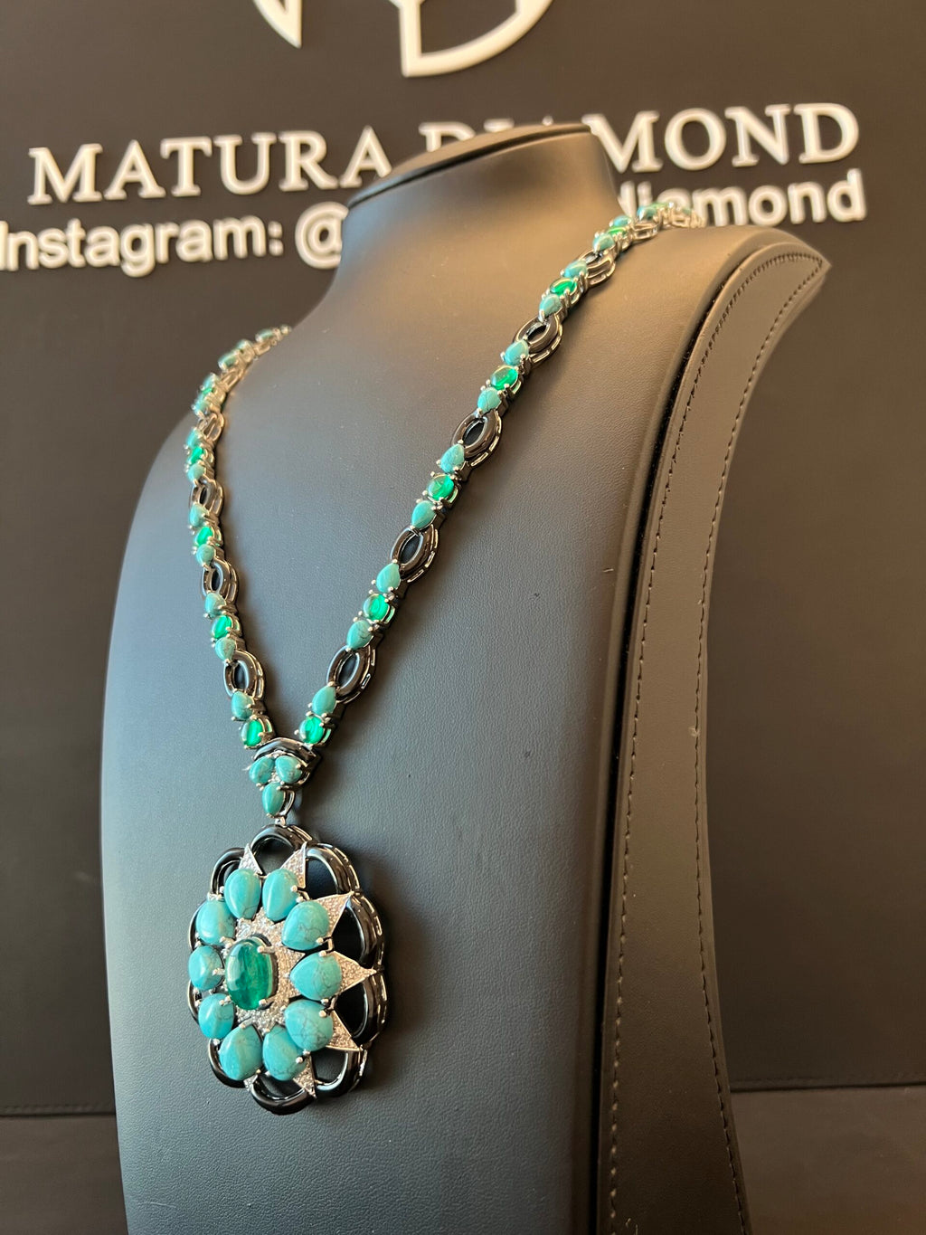 SHOJOON | TURQUOISE & BLACK