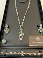 SARA | ORANGE & GREEN