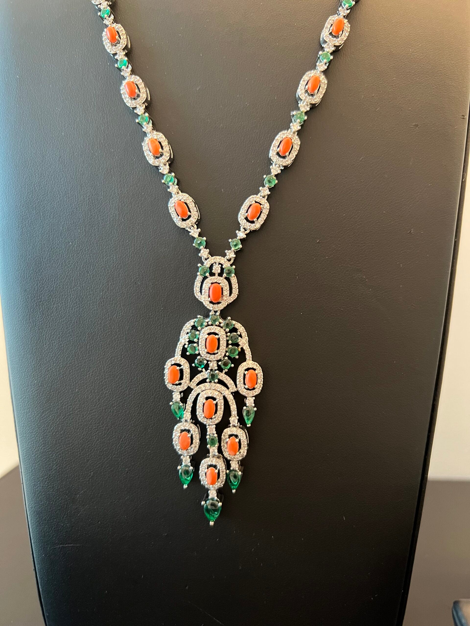 SARA | ORANGE & GREEN