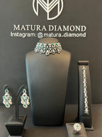 CHOKER SHAHENAH | PEARLS & GREEN