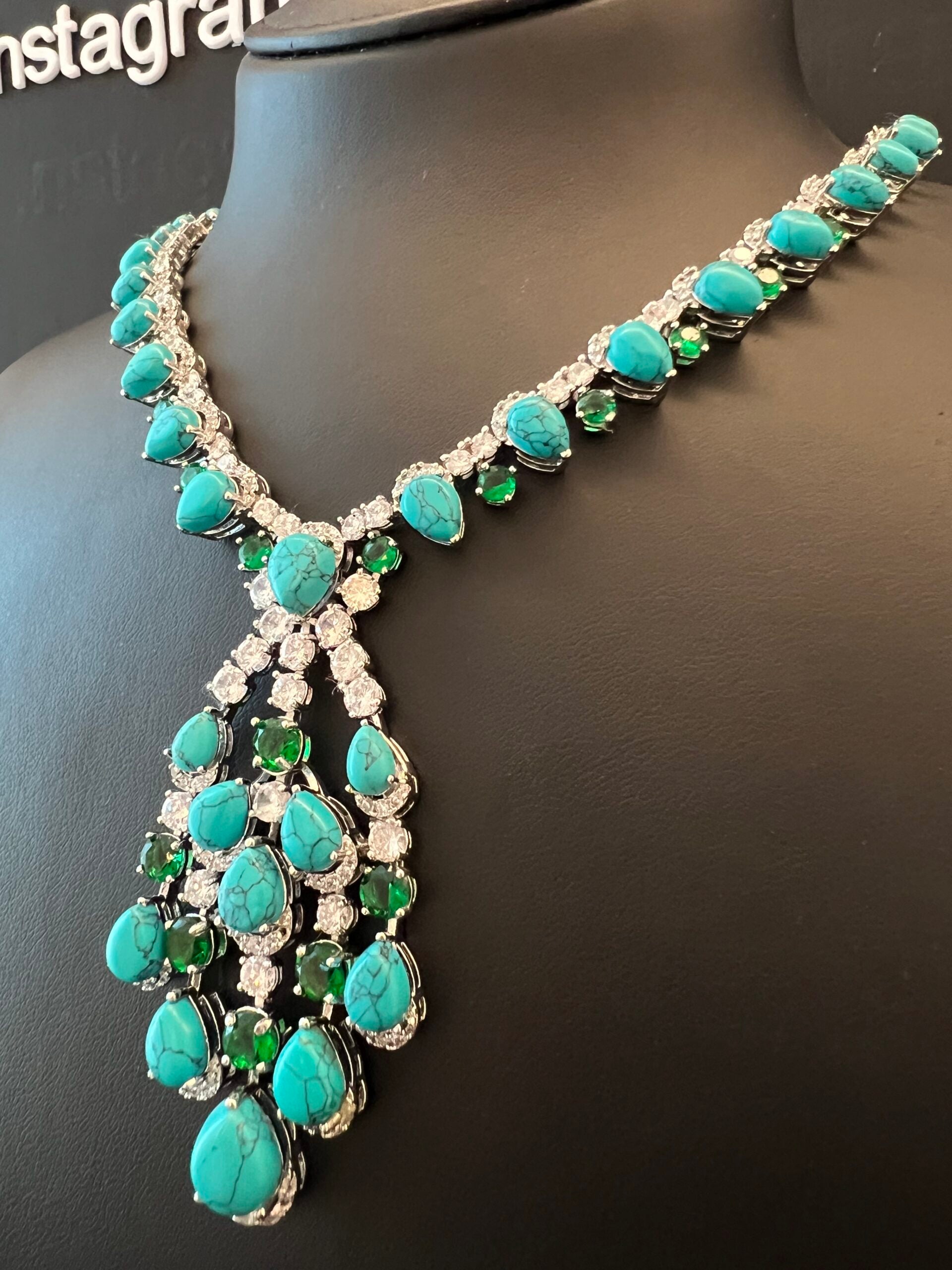 MATHAYEL | TURQUOISE & GREEN