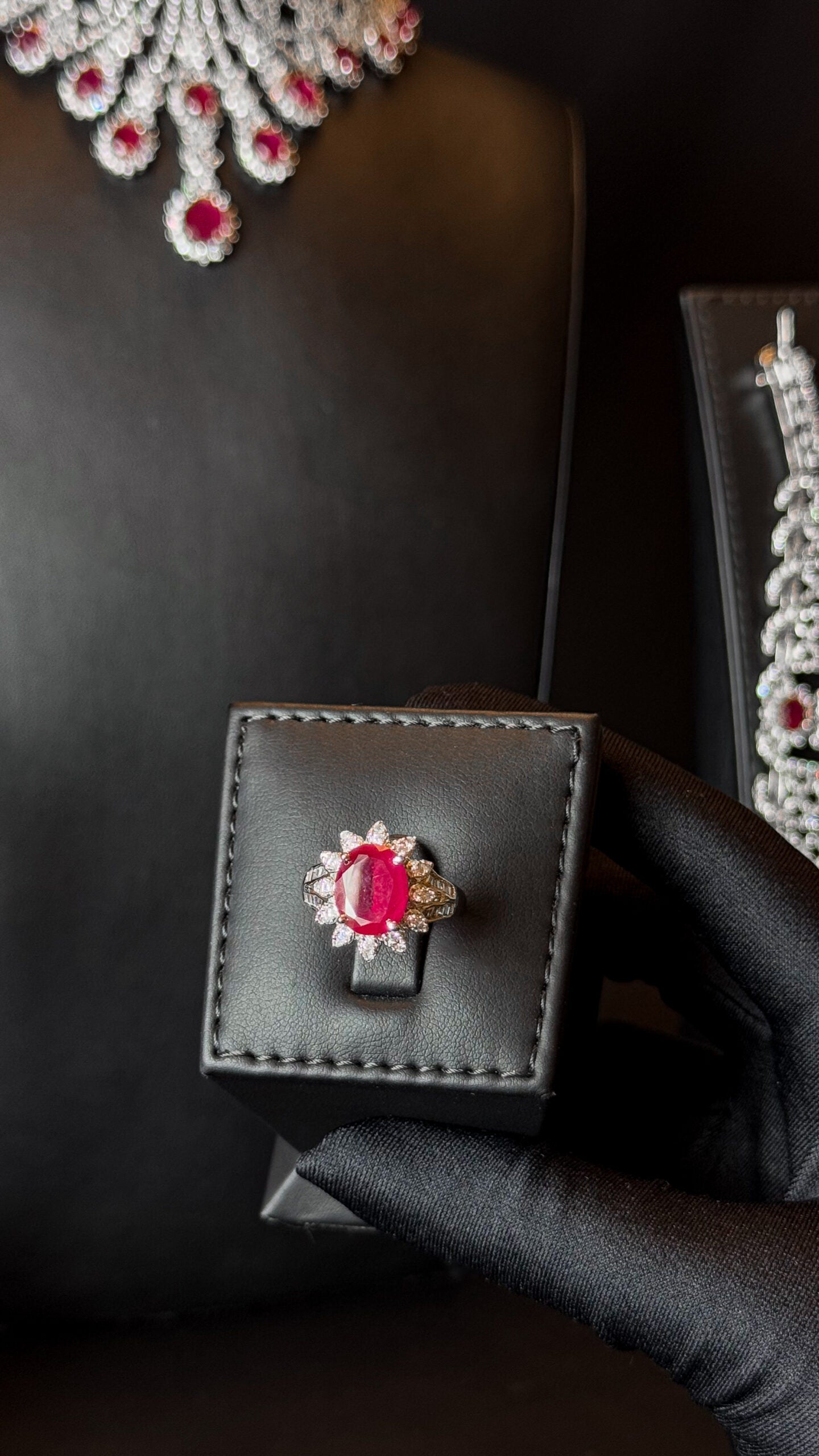 CHOKER SABKHA | RED
