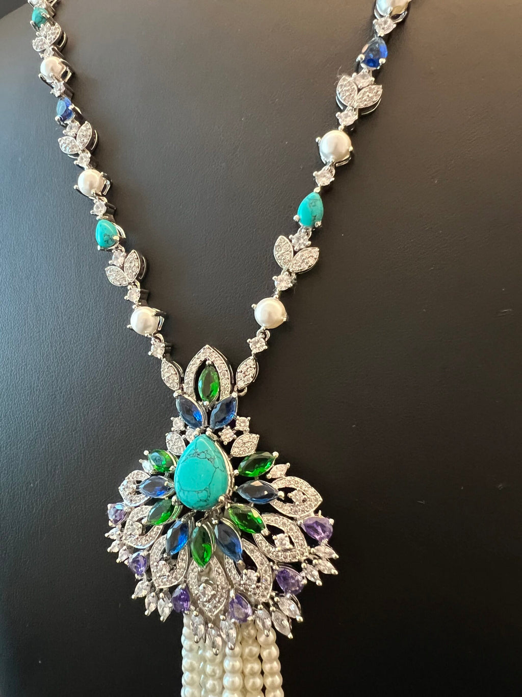 ALHOSN | PEARLS & TURQUOISE & PURPLE