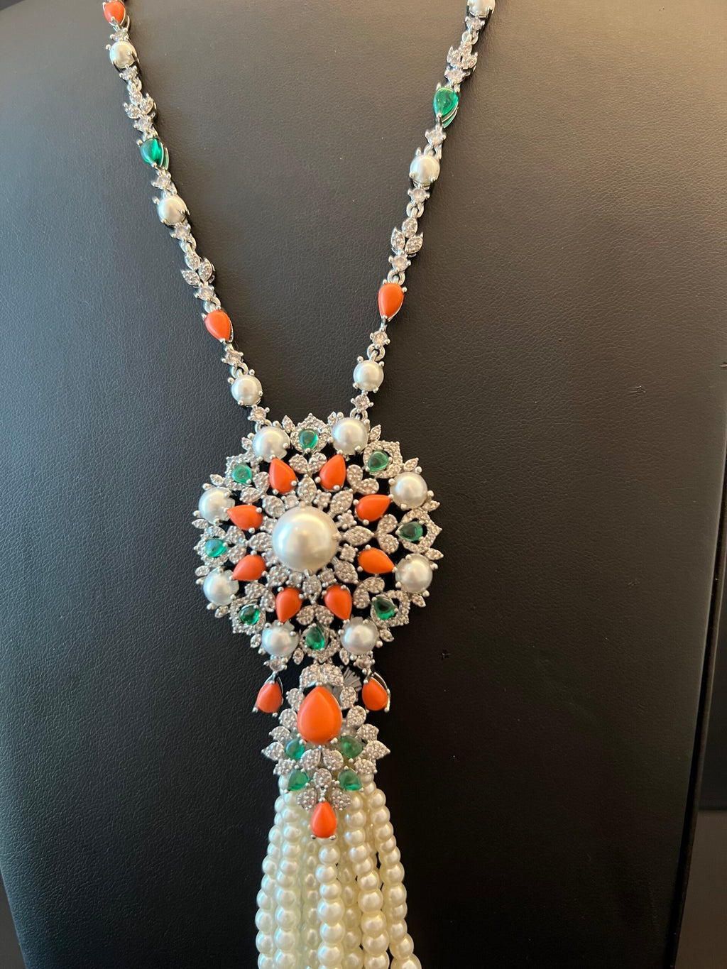 SABAH | PEARLS & ORANGE & GREEN