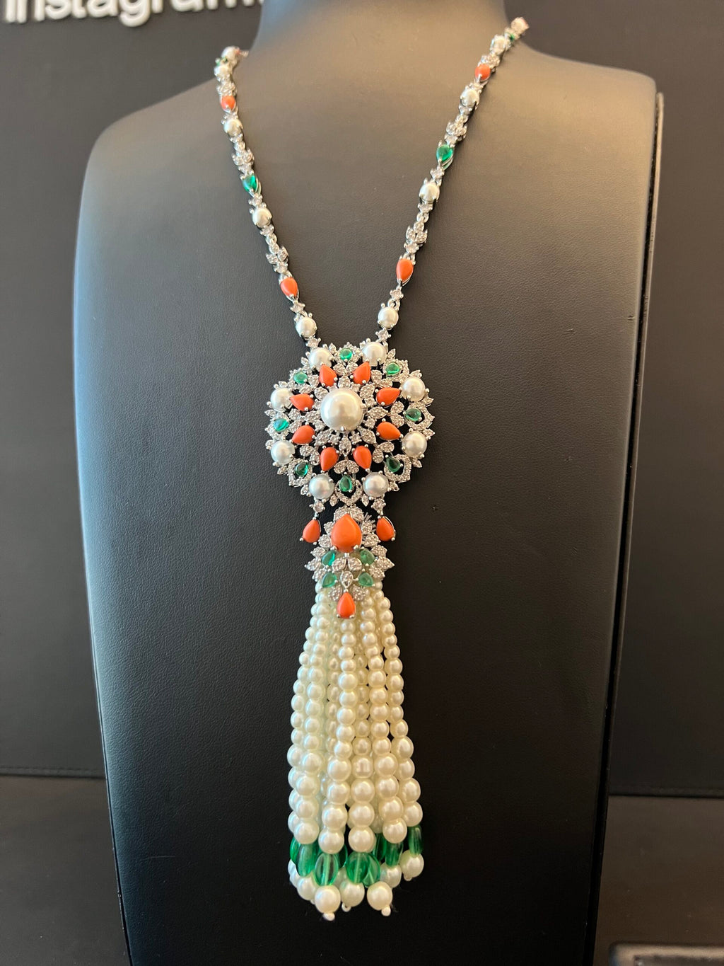 SABAH | PEARLS & ORANGE & GREEN