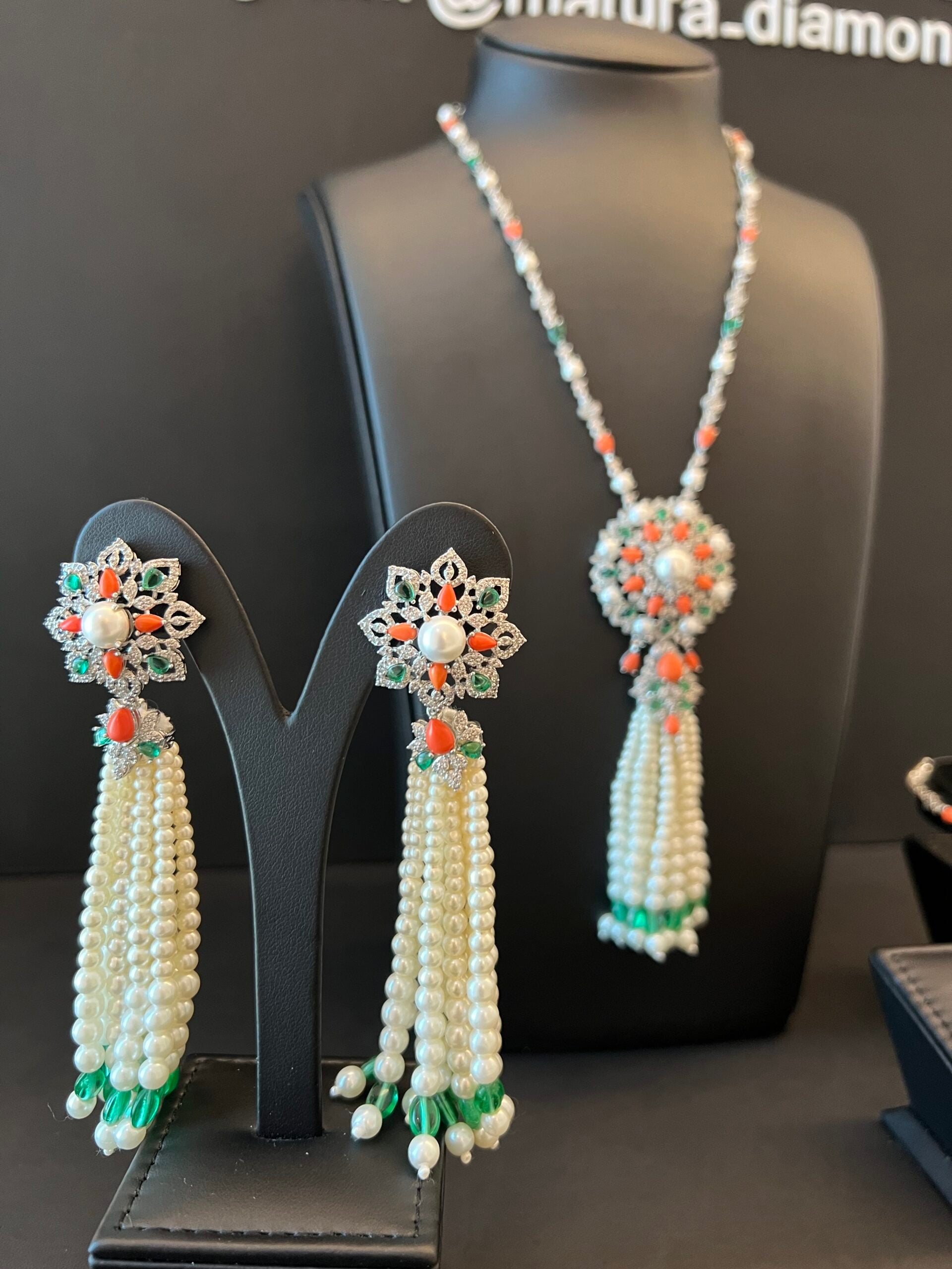 SABAH | PEARLS & ORANGE & GREEN