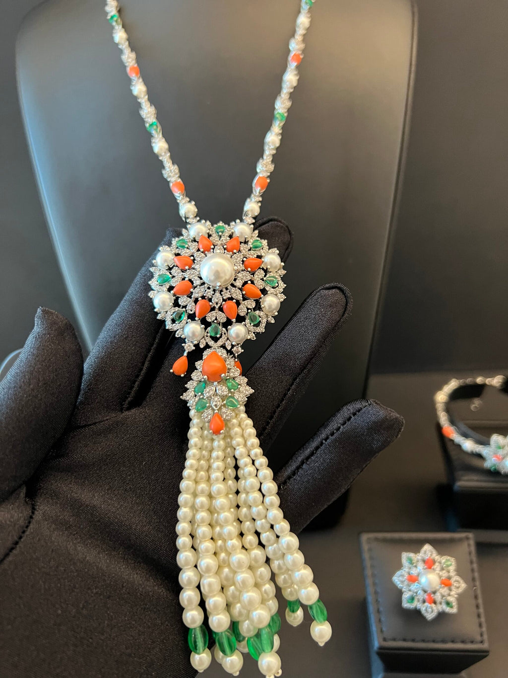 SABAH | PEARLS & ORANGE & GREEN