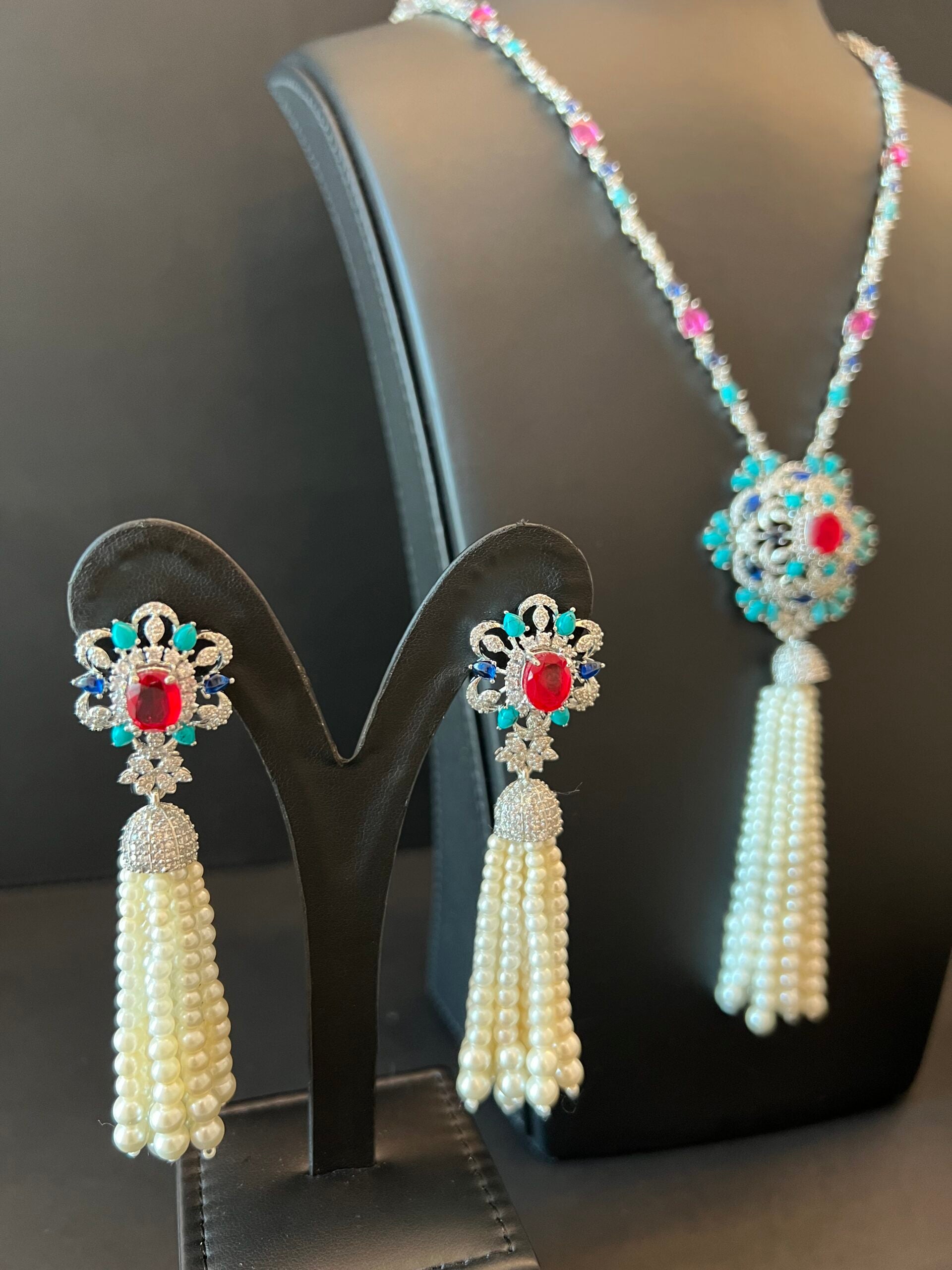 NADYA 2 | PEARLS & TURQUOISE & RED