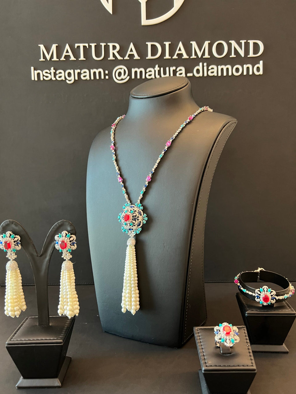 NADYA 2 | PEARLS & TURQUOISE & RED